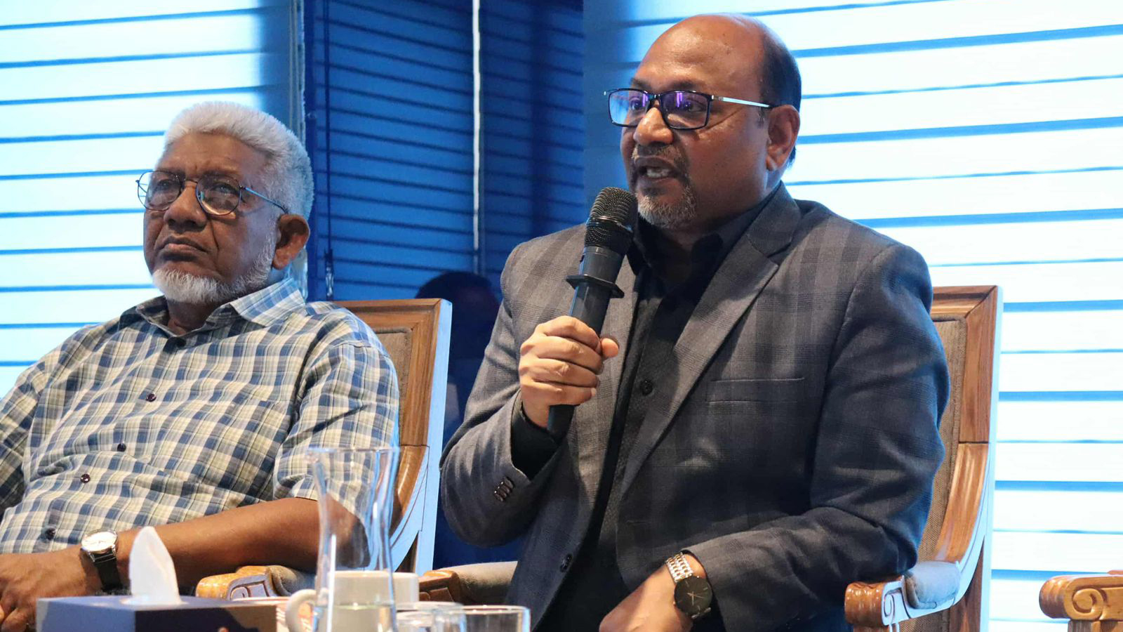 স্থানীয় এনজিওর মাধ্যমে বিদেশি দাতাদের প্রকল্প বাস্তবায়নের তাগিদ
