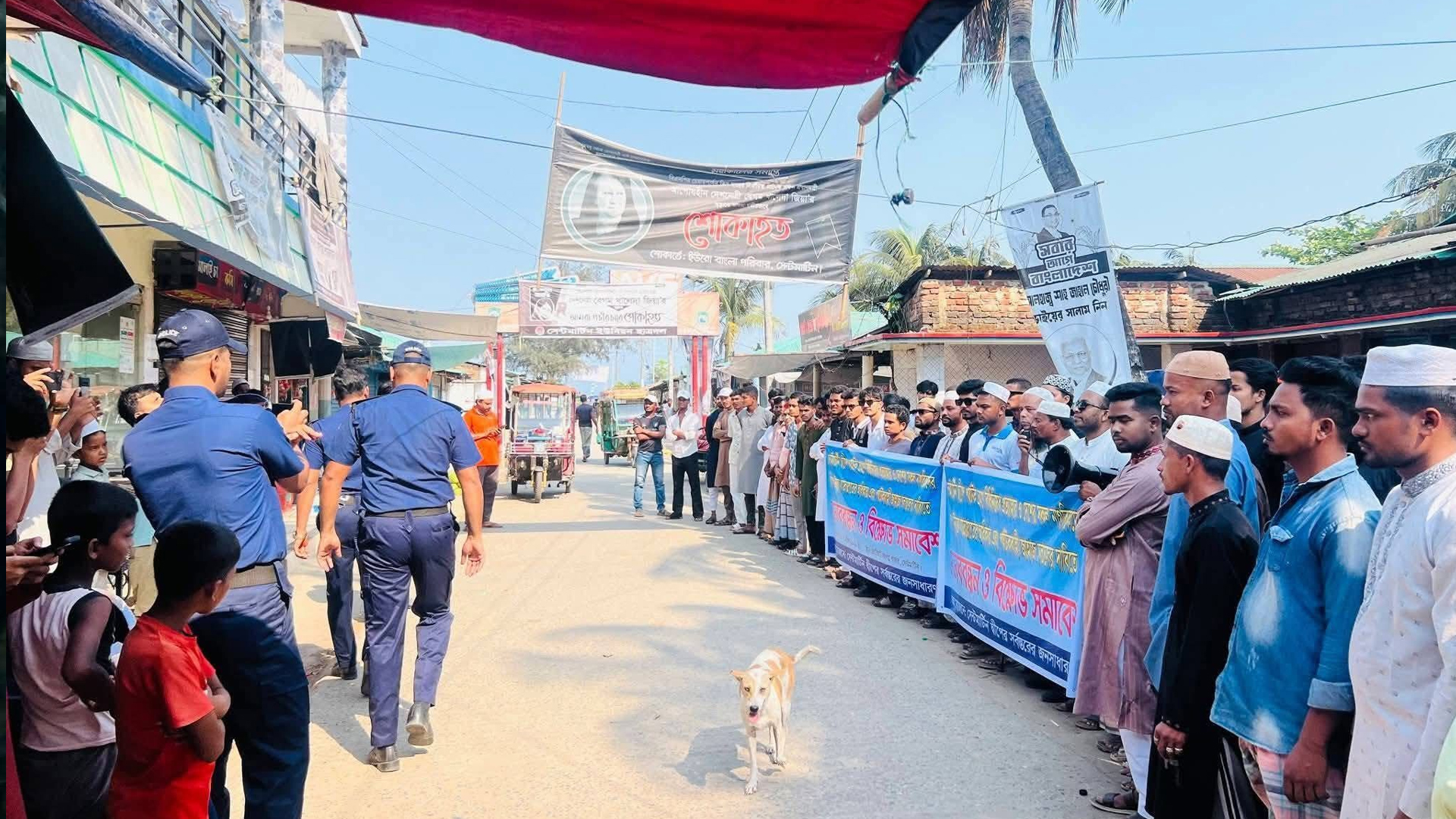 সেন্টমার্টিনবাসীর জীবন-জীবিকায় ভাটা, ভ্রমণে বিধিনিষেধ প্রত্যাহারের দাবি