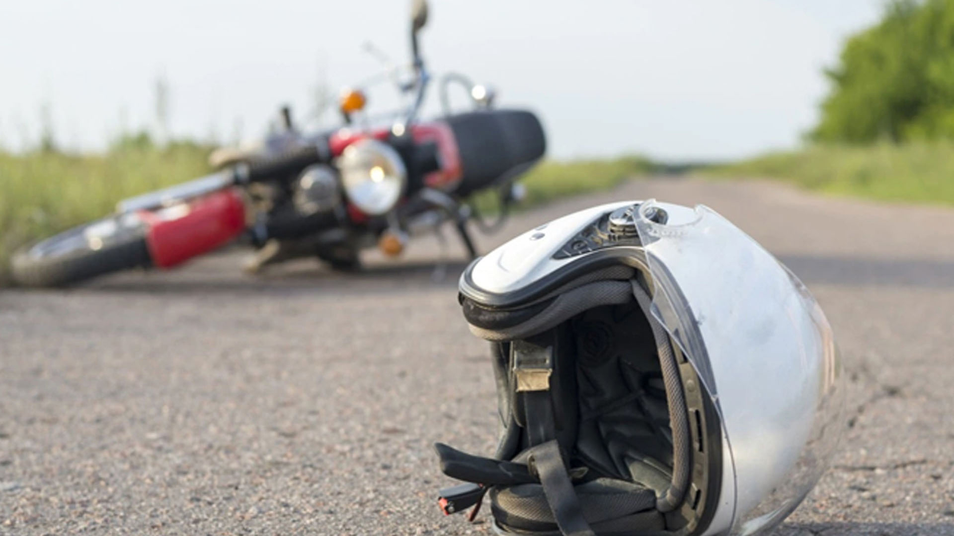 ঢাকা-মাওয়া এক্সপ্রেসওয়েতে গাড়ি চাপায় দুই মোটরসাইকেল আরোহী নিহত