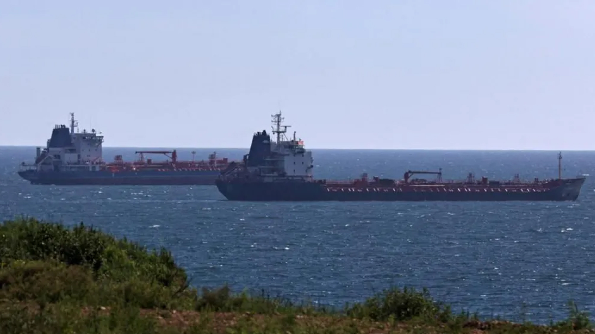 তেলের ওপর মার্কিন বিধিনিষেধ নিয়ে সুখবর পেল ইরান