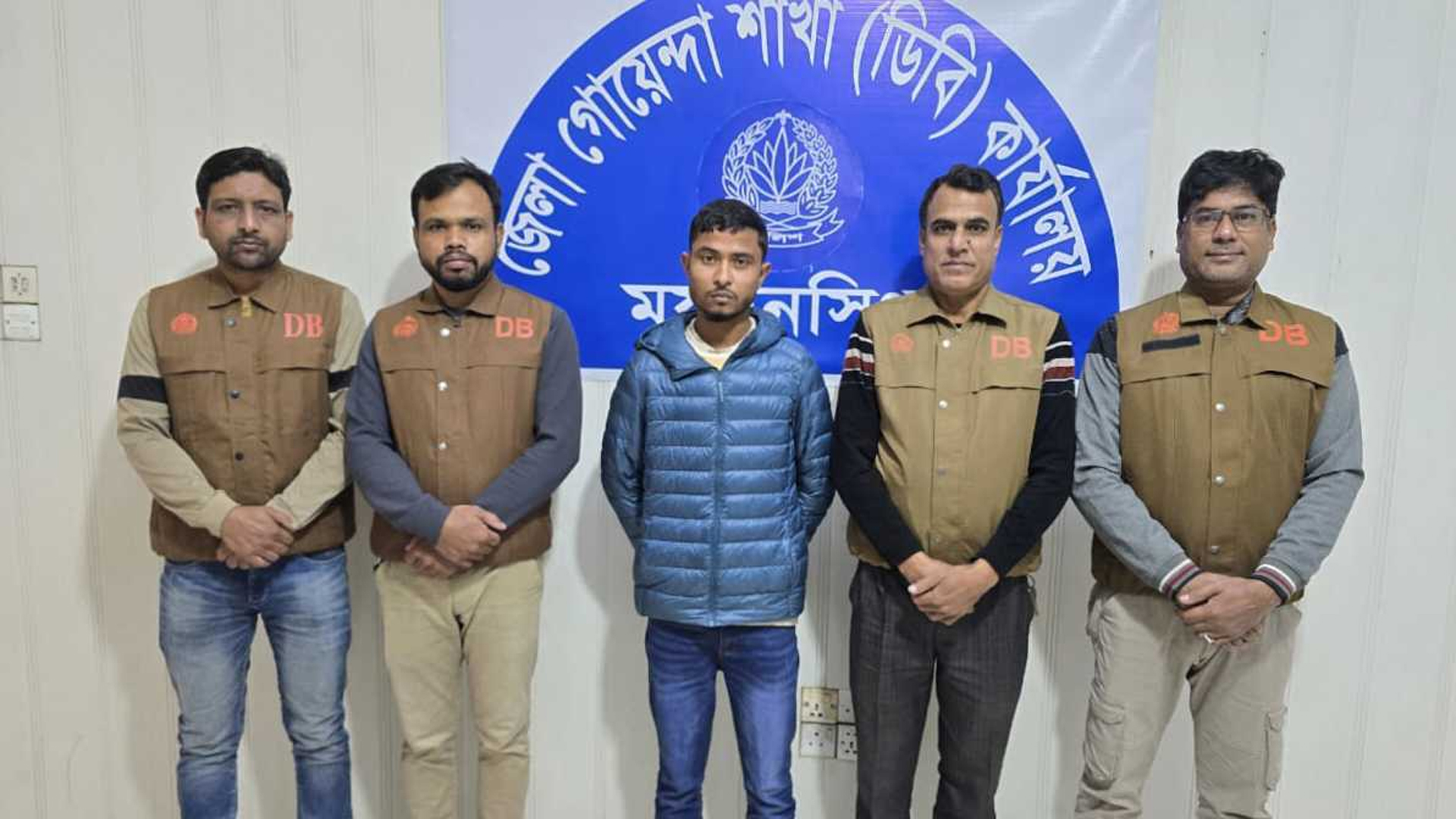 দীপু দাসকে পোড়ানোর আগে গাছে ঝুলানো সেই যুবক গ্রেফতার