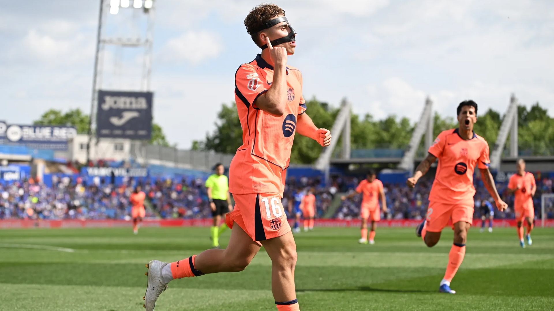 গেতাফেকে হারিয়ে শিরোপার আরও কাছে বার্সেলোনা