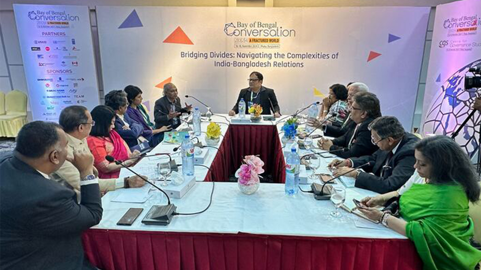 শেখ হাসিনাকে ফেরাতে যা বললেন ভারতীয় বিশেষজ্ঞ