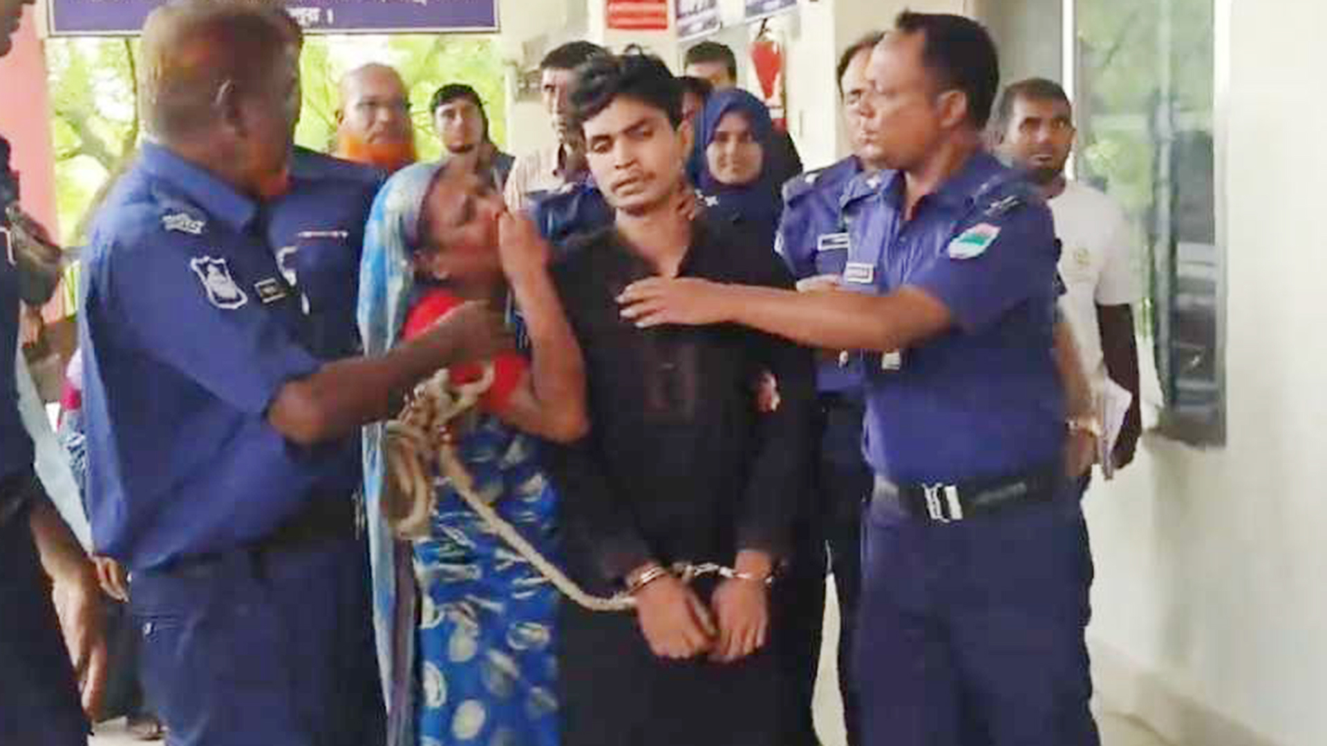 দেশে প্রথম ২৯ কার্যদিবসে ধর্ষণ মামলার রায় ঘোষণা, যুবকের মৃত্যুদণ্ড