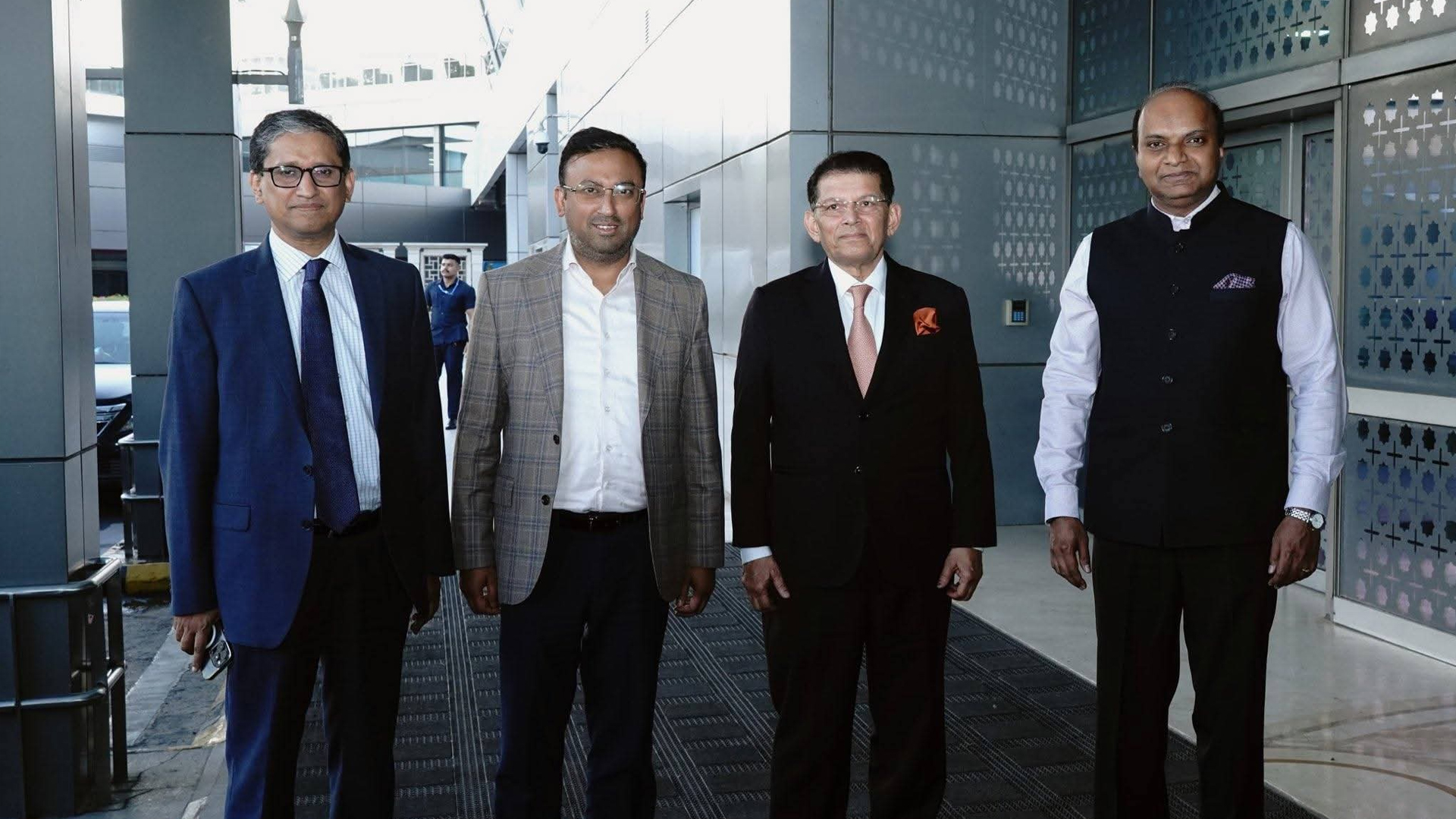 পররাষ্ট্রমন্ত্রীর ভারত সফর: ঢাকা বলছে ‘শুভেচ্ছা সফর’, দিল্লি বলছে ‘সরকারি’