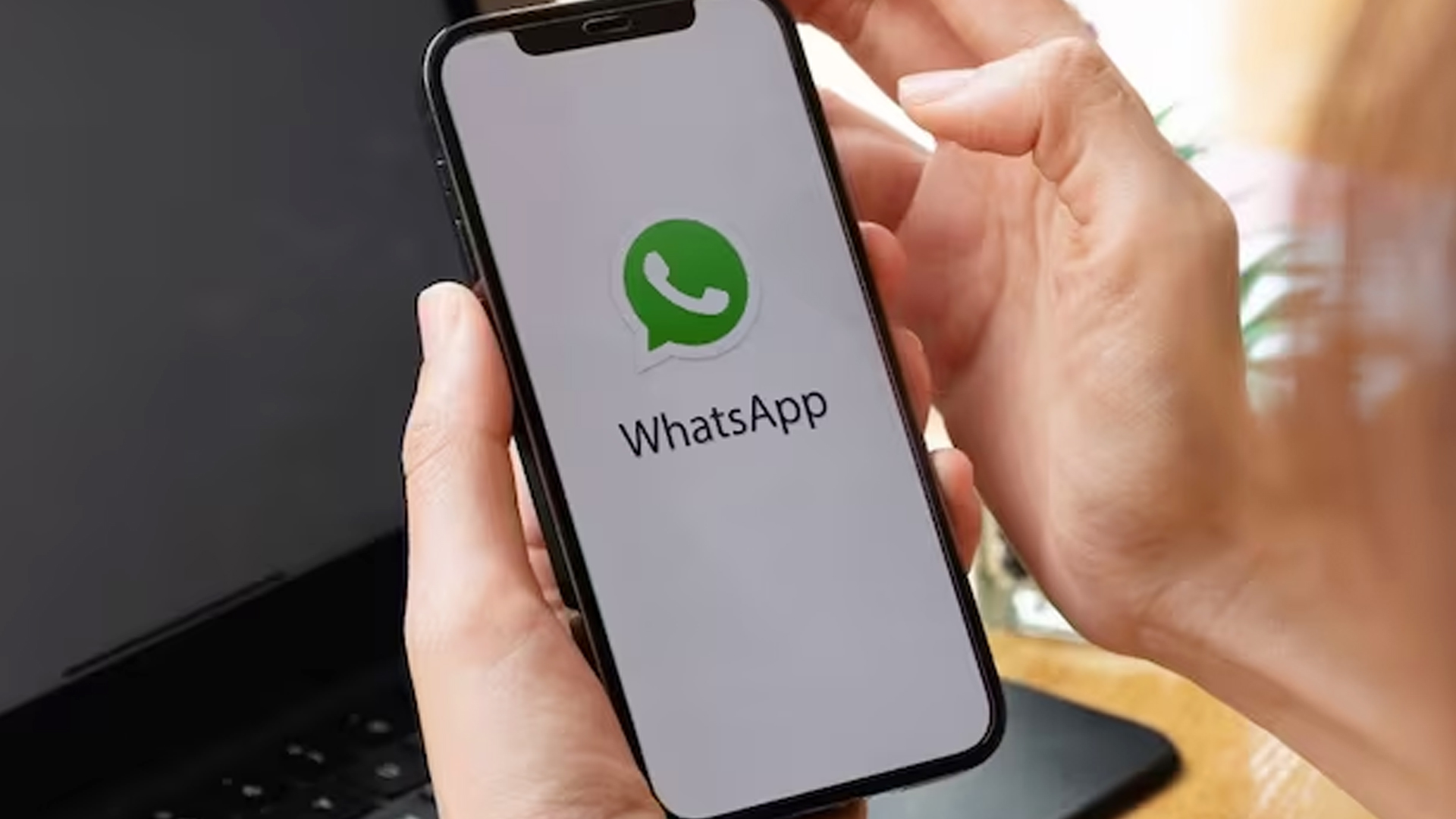 ৩৫০ কোটি হোয়াটসঅ্যাপ ব্যবহারকারীর তথ্য ফাঁস, জরুরি সতর্কবার্তা