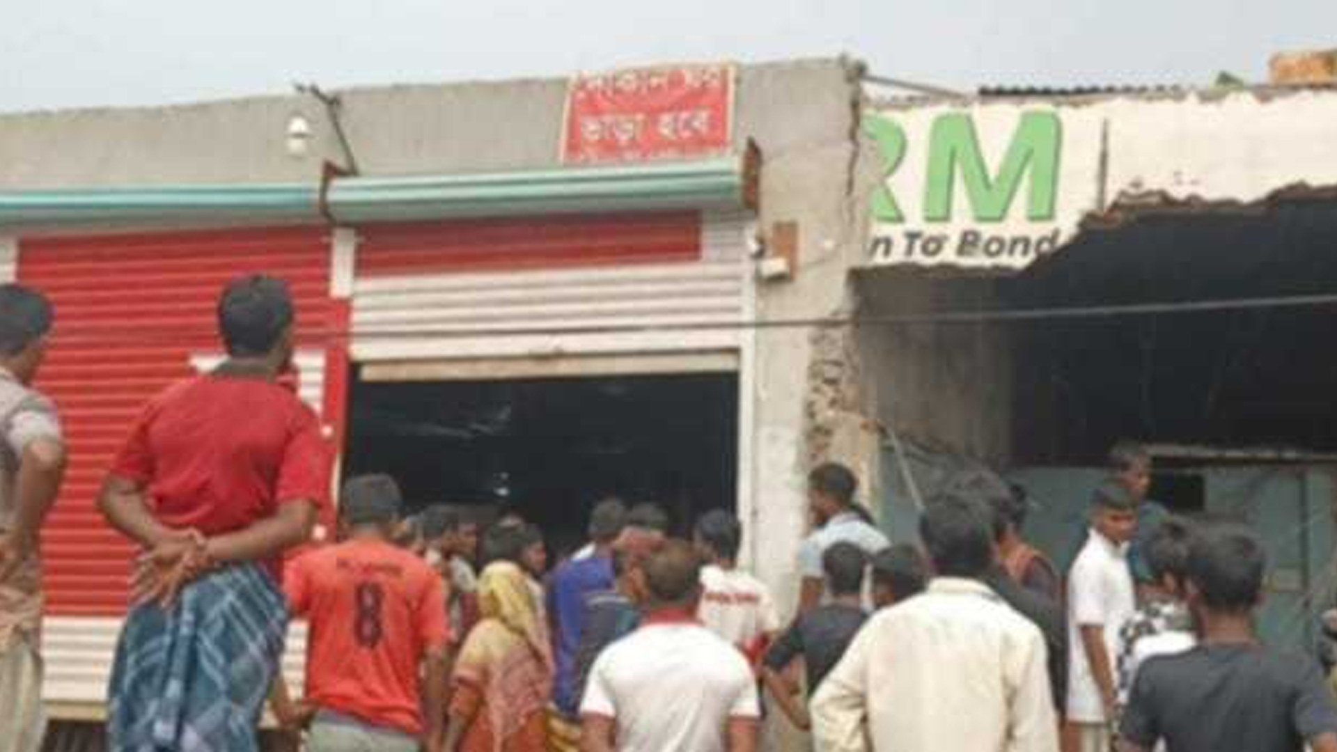 নারায়ণগঞ্জে পরিত্যক্ত দোকান থেকে যুবকের মরদেহ উদ্ধার