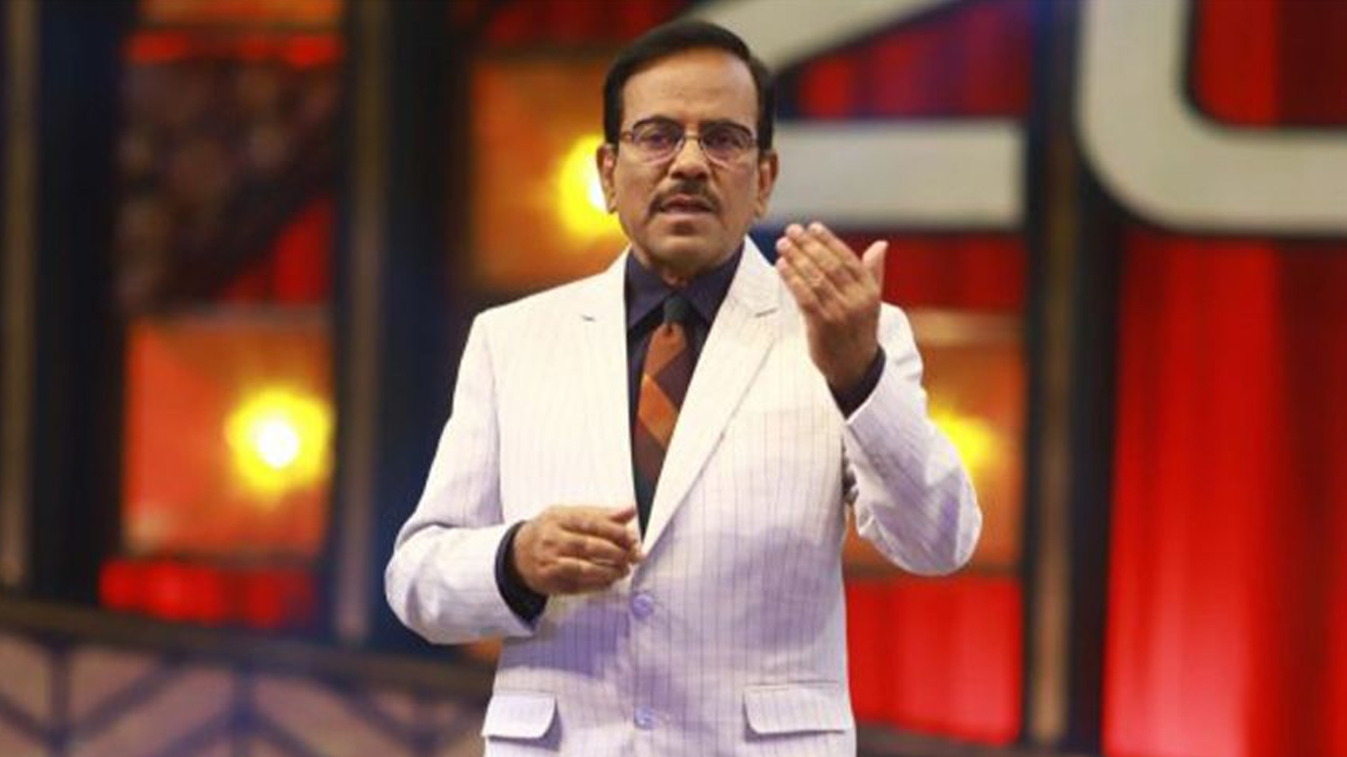 ভুয়া ফটোকার্ড নিয়ে হানিফ সংকেতের উদ্বেগ