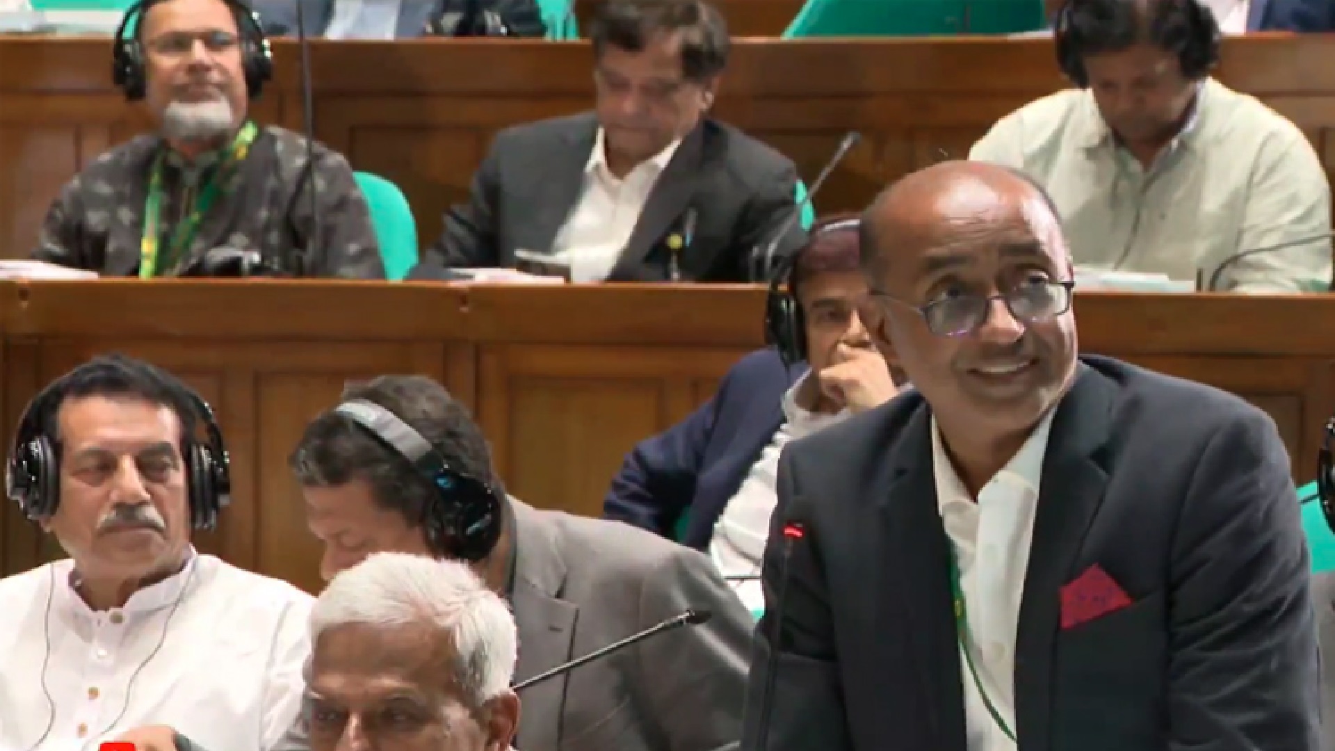 বিএনপি নেতাকর্মীদের ২৩৮৬৫ মামলা প্রত্যাহার, সংসদে আইনমন্ত্রী