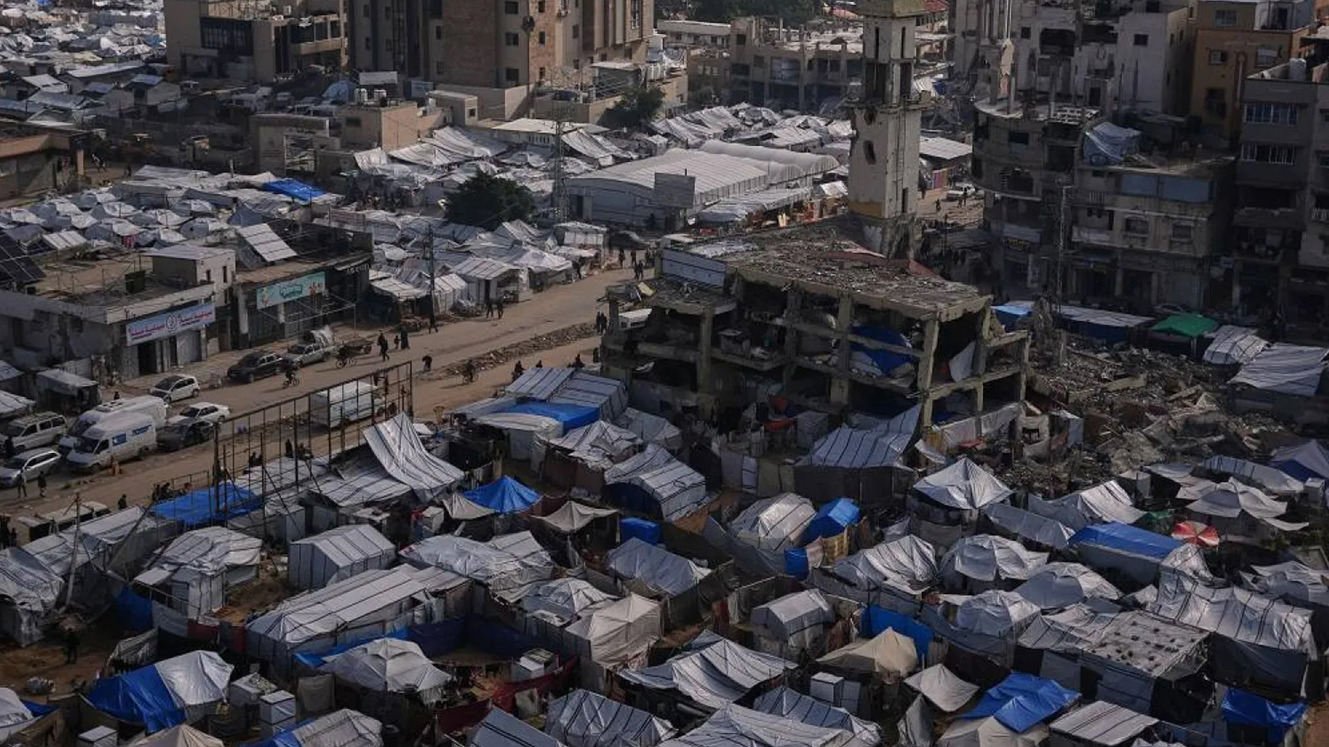 গাজায় ৩৭টি আর্ন্তজাতিক ত্রাণ সংস্থার কার্যকম বন্ধের পরিকল্পনা ইসরাইলের