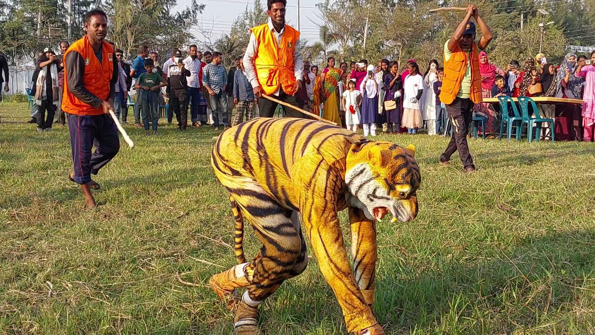 ‘মায়ের সমান’ সুন্দরবনের জীববৈচিত্র্য রক্ষার বার্তায় পালিত হলো ‘সুন্দরবন দিবস’