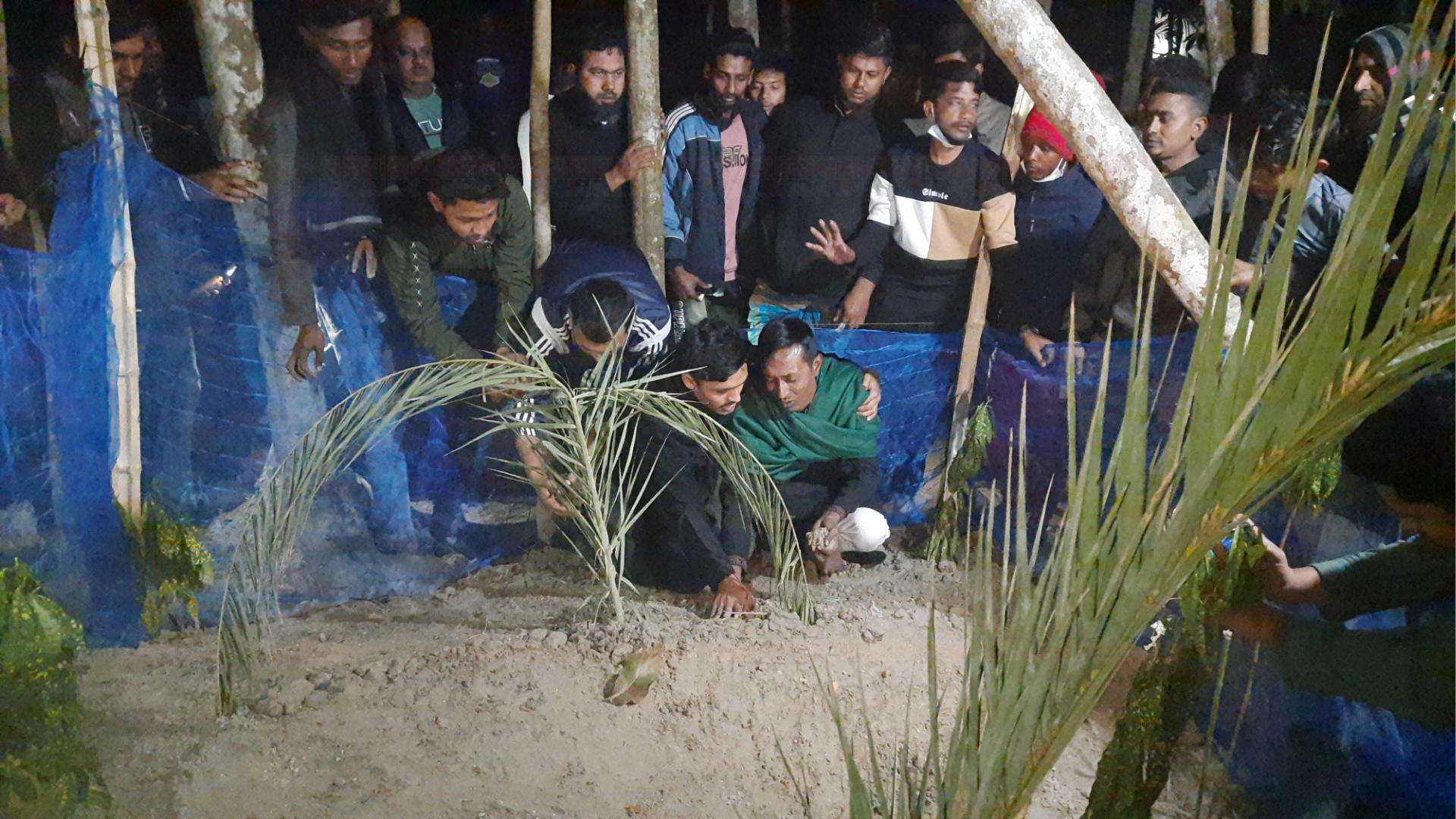 আমি এক হতভাগা বাবা, সন্তানকে কোলে নিতে পারিনি: বাড়ি ফিরে সাদ্দাম