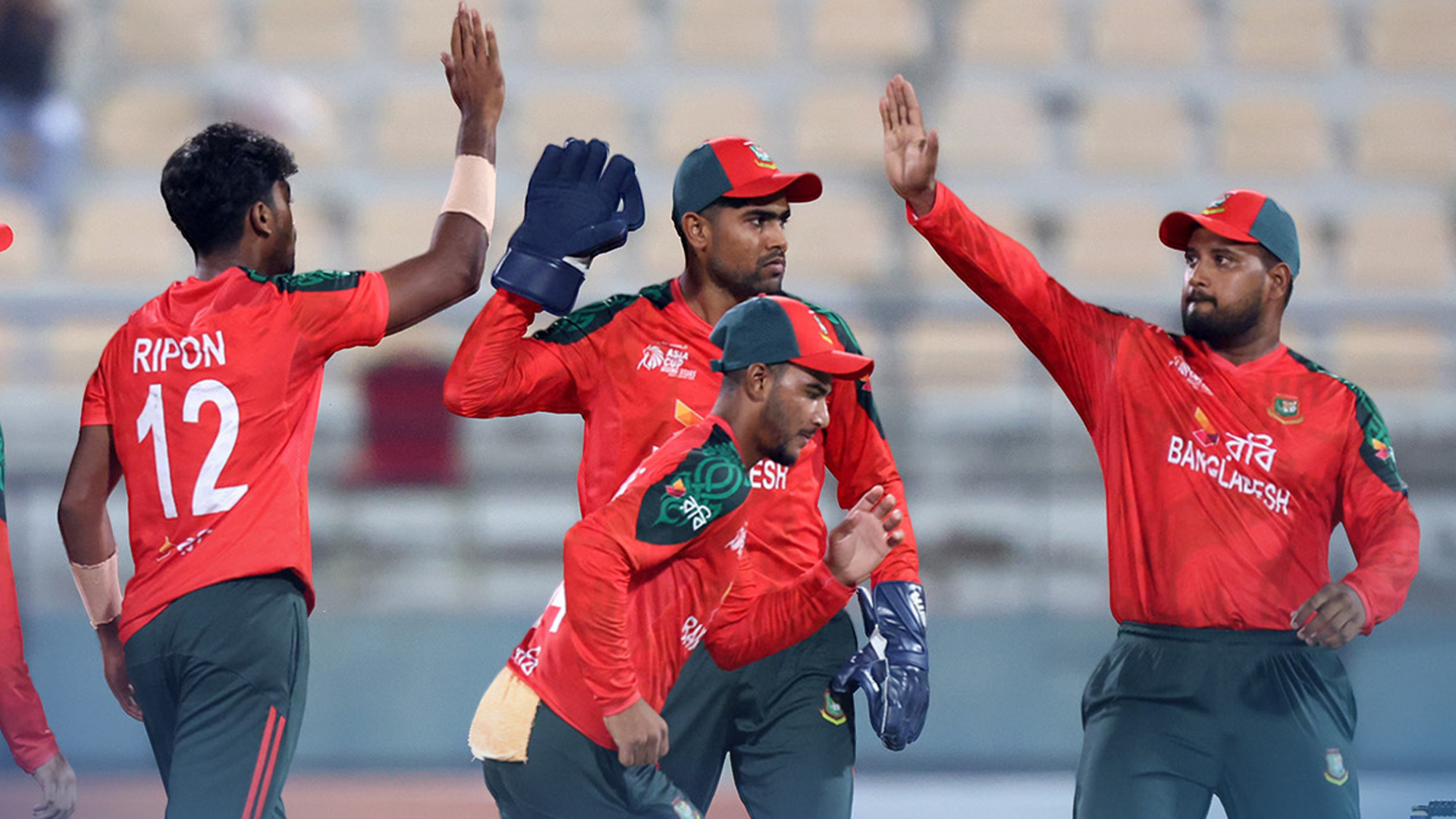 ফাইনালে টস জিতে পাকিস্তানকে ব্যাটিংয়ে পাঠাল বাংলাদেশ