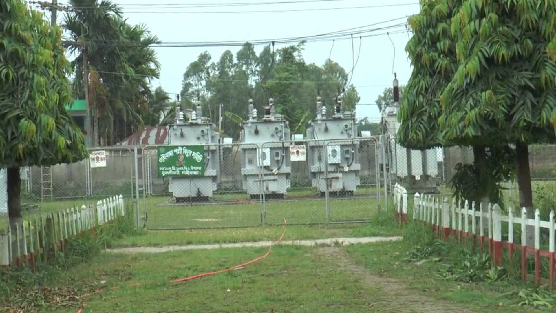 দিন-রাত নাই, ঘণ্টার পর ঘণ্টা লোডশেডিং গাইবান্ধায়