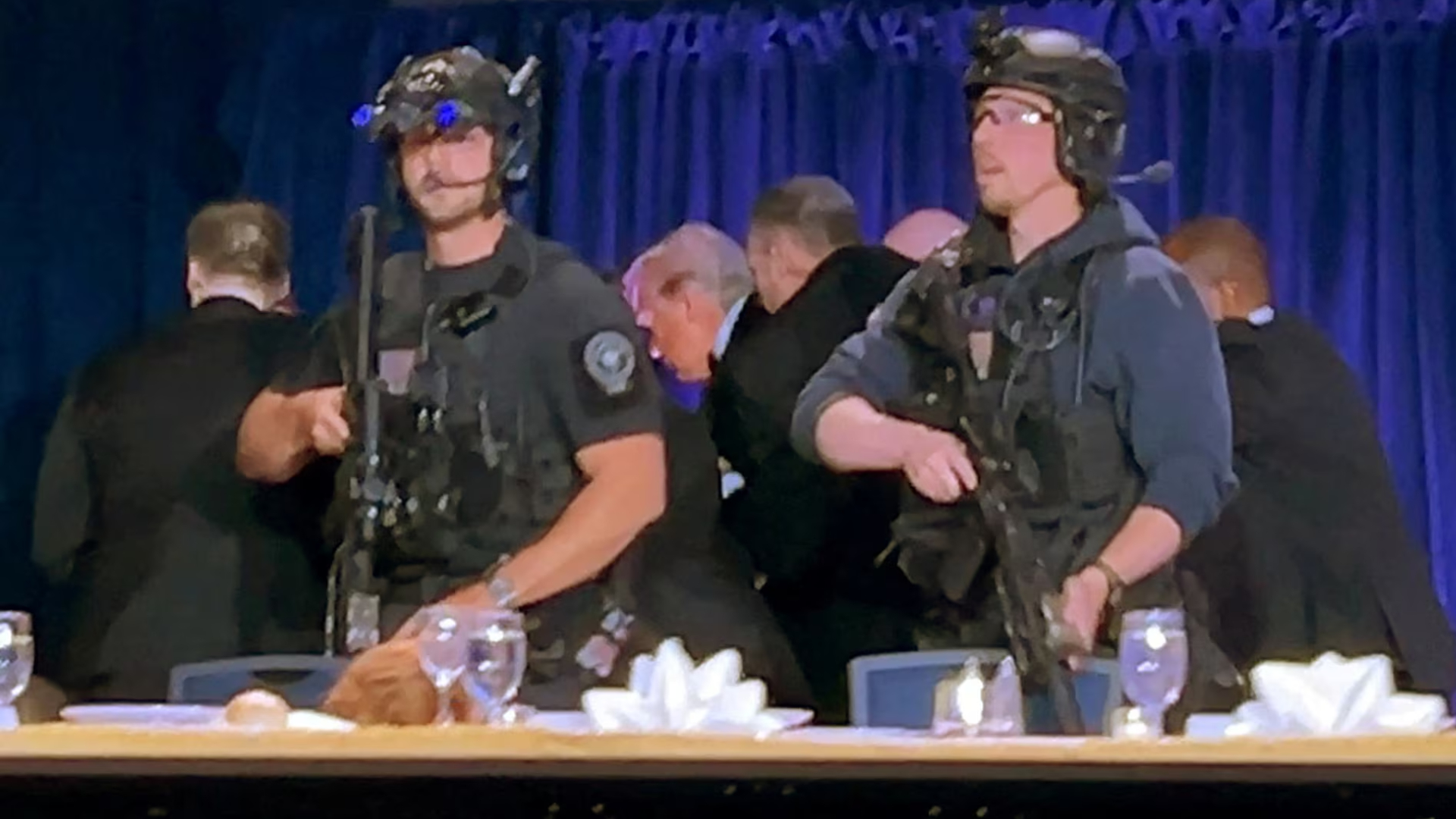 ট্রাম্পের নৈশভোজে গুলির ঘটনায় যা বললেন বিশ্বনেতারা