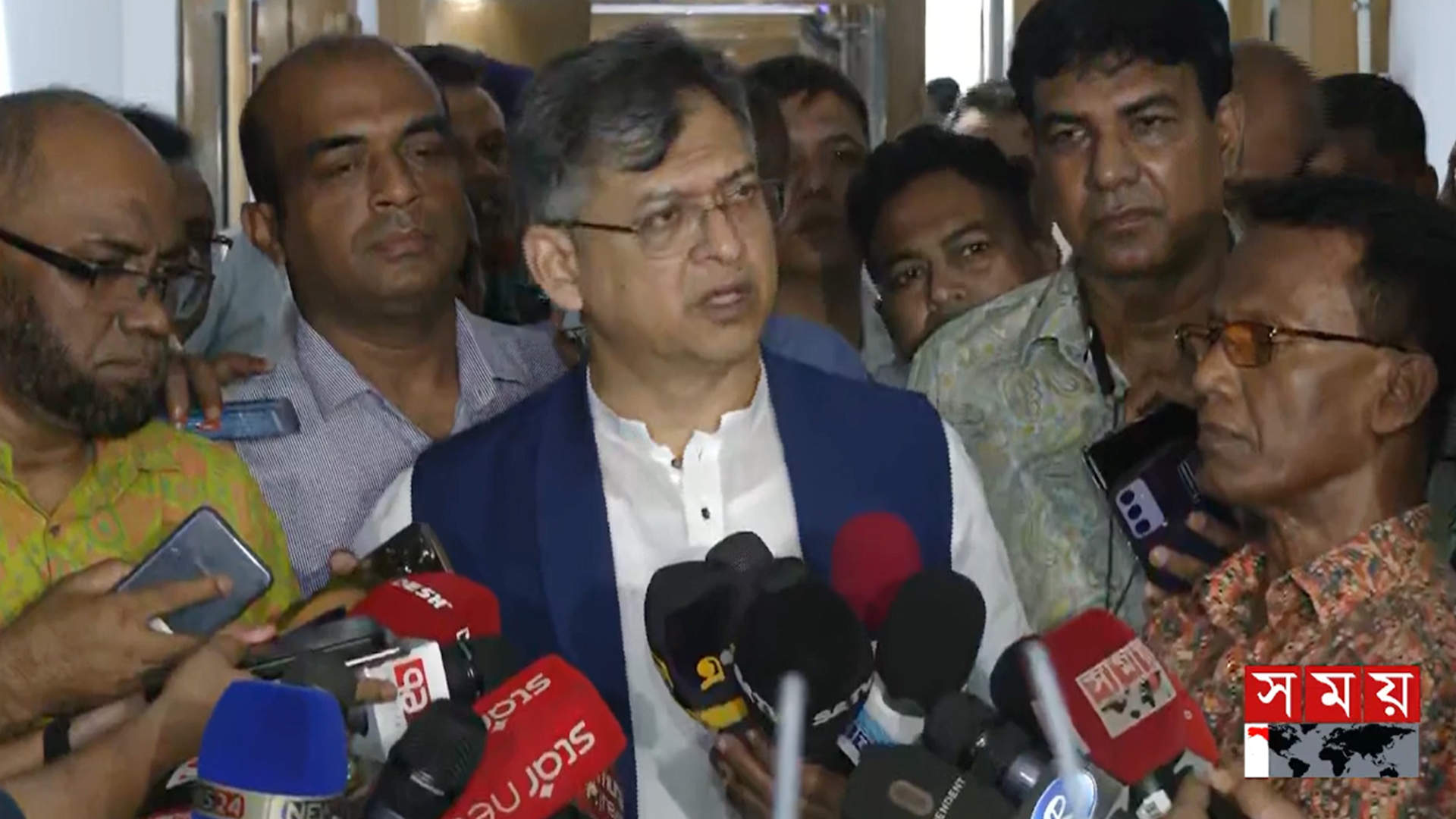 সংস্কার পরিষদ পাস না করলে অটোপাস হওয়া হাস্যকর: সালাহউদ্দিন