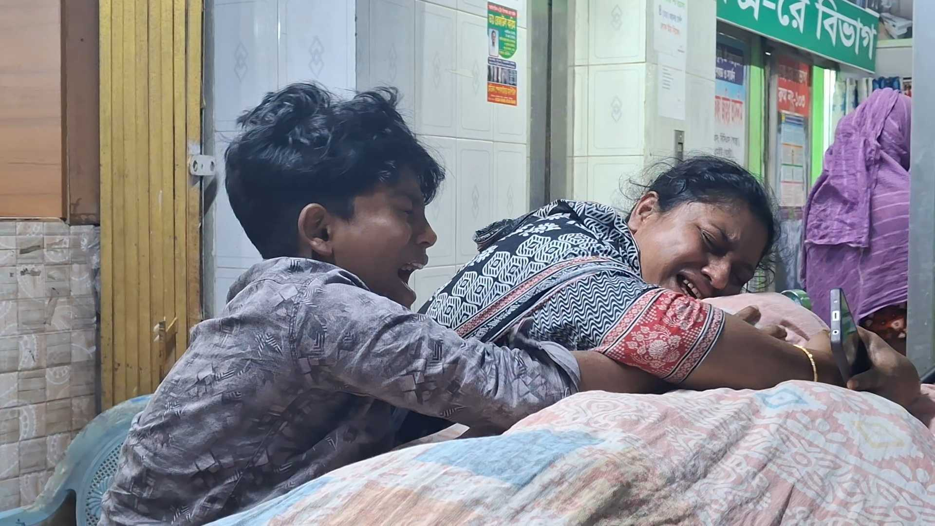 বিদ্যুৎ বিলের ৫ টাকা কম দেয়ায় ছোট ভাইকে পিটিয়ে হত্যা