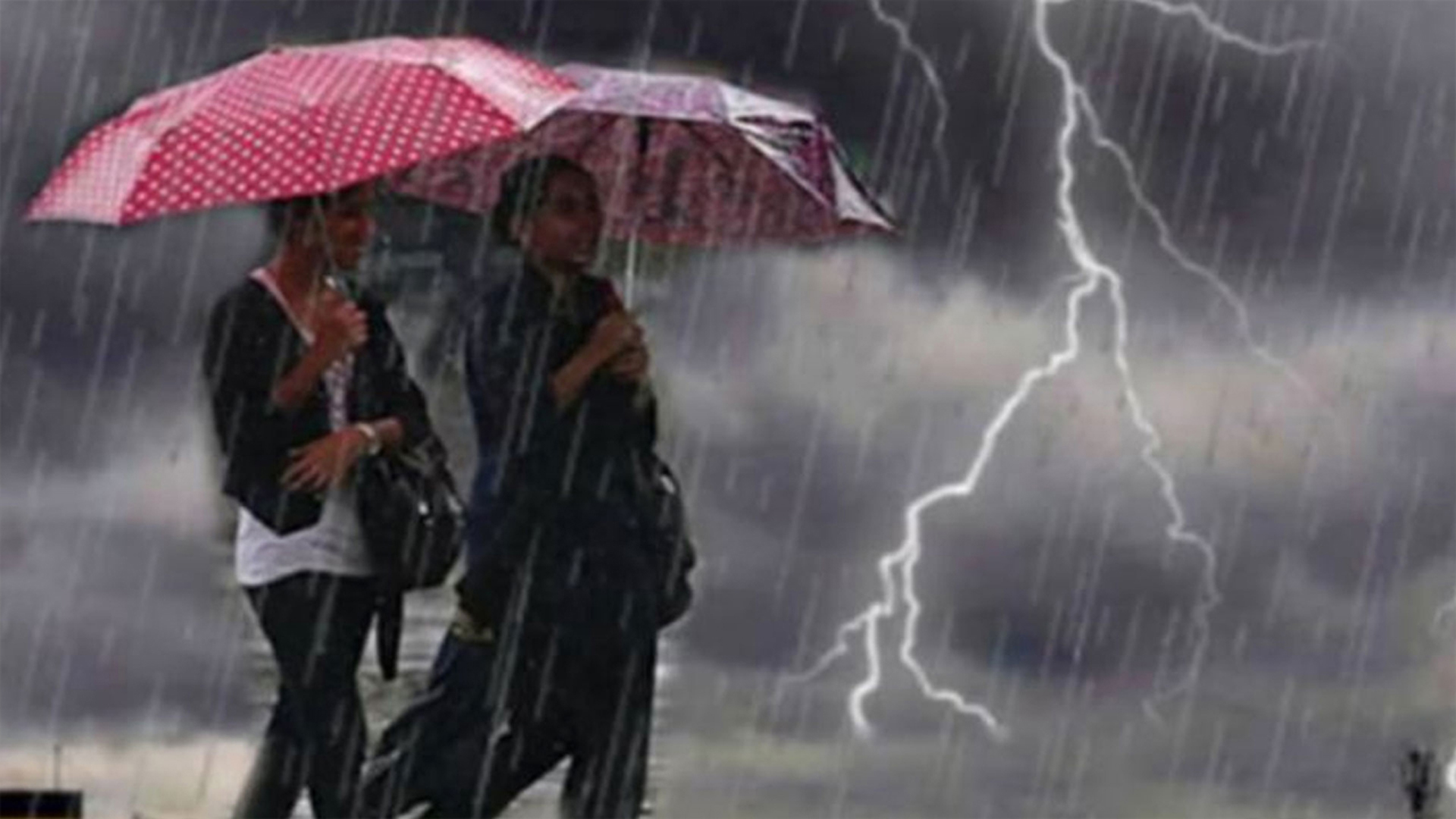 ৪ বিভাগে বজ্রসহ বৃষ্টির পূর্বাভাস, তাপমাত্রা বাড়তে পারে