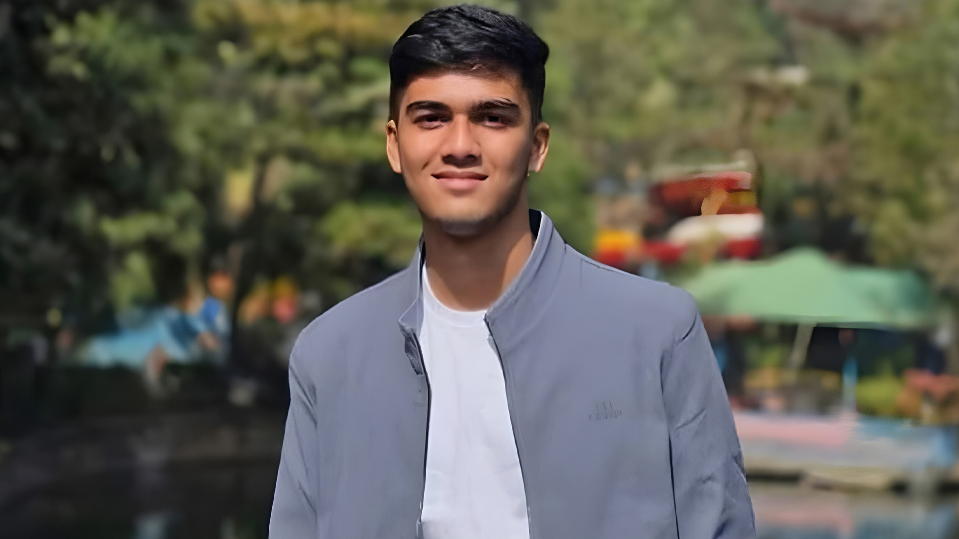 সাঁতার কেটে ডাকাতিয়া নদী পার হতে গিয়ে নিখোঁজ কলেজছাত্রের মরদেহ উদ্ধার