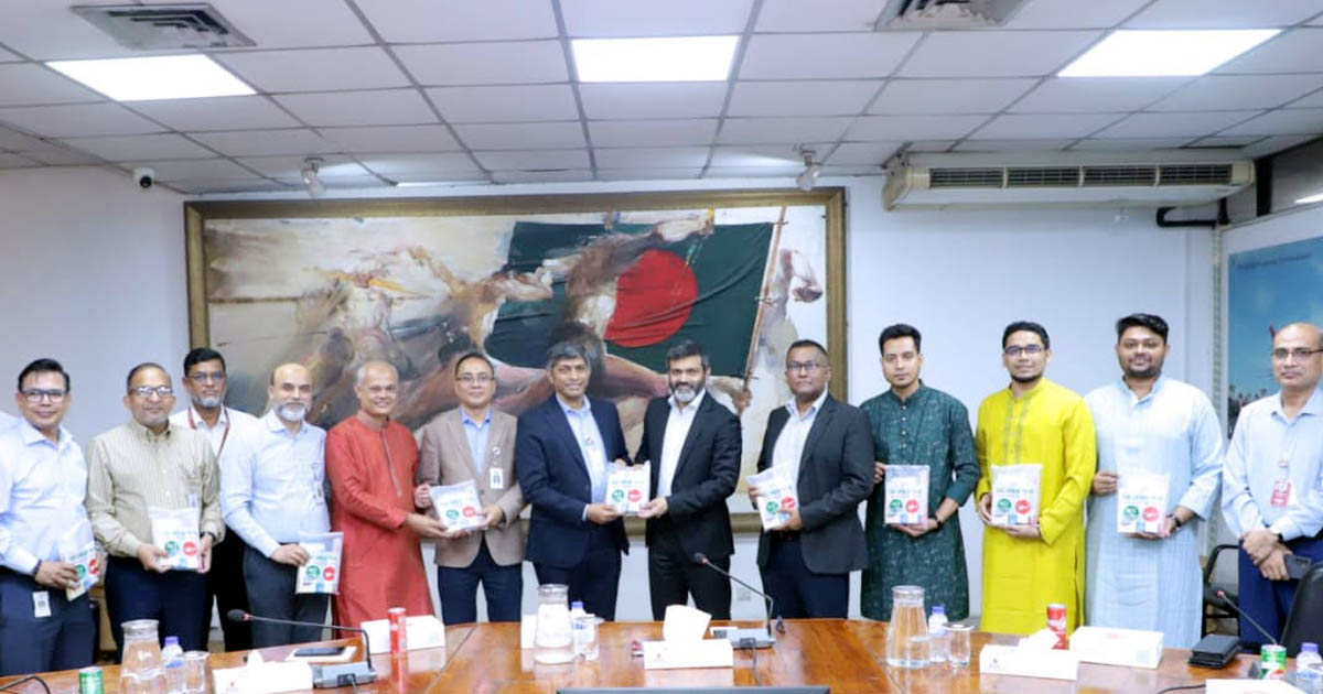 বিমান ও এসিআই’র সৌজন্যে হজযাত্রীদের ‘হজ কেয়ার প্যাক’