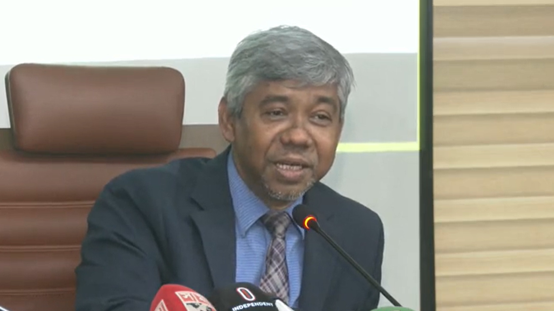 আগামী অর্থবছরেই বাধ্যতামূলক হচ্ছে অনলাইনে ভ্যাট রিটার্ন দাখিল: এনবিআর চেয়ারম্যান