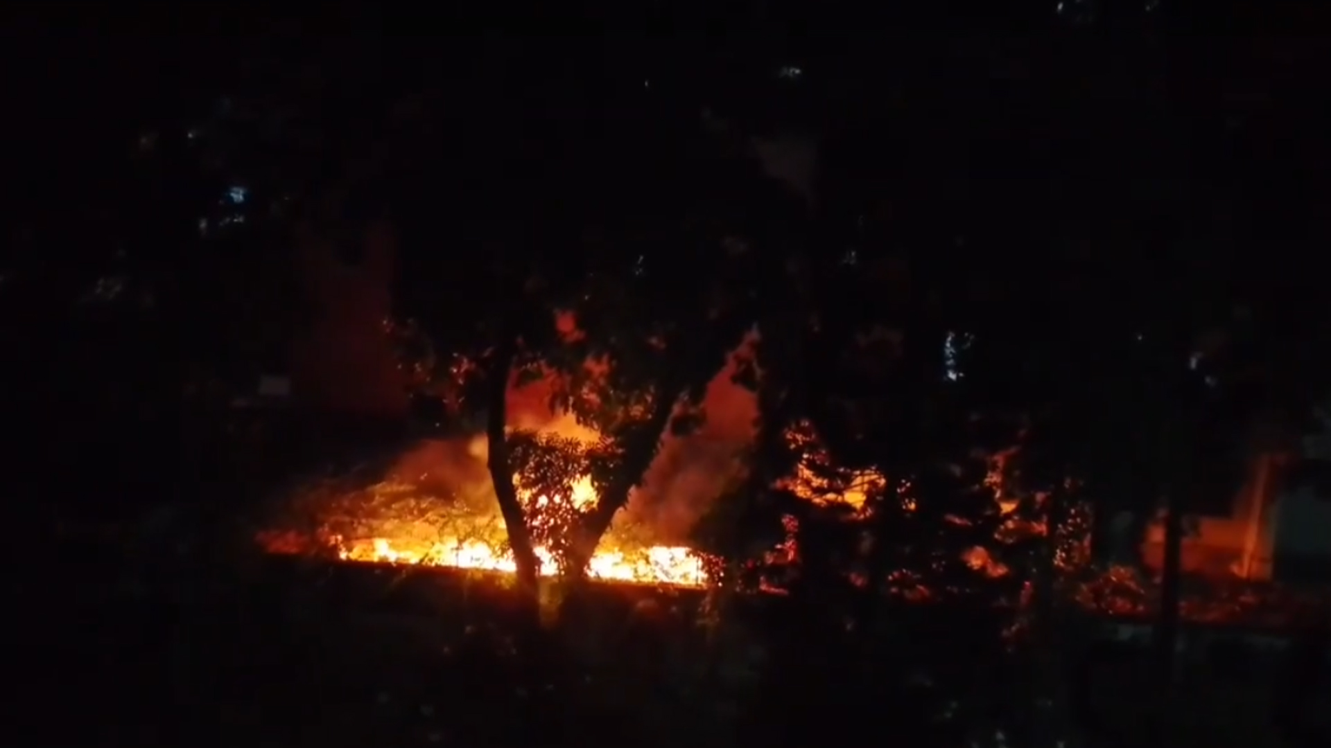 ঢাবির বিজয় একাত্তর হলের আগুন নিয়ন্ত্রণে