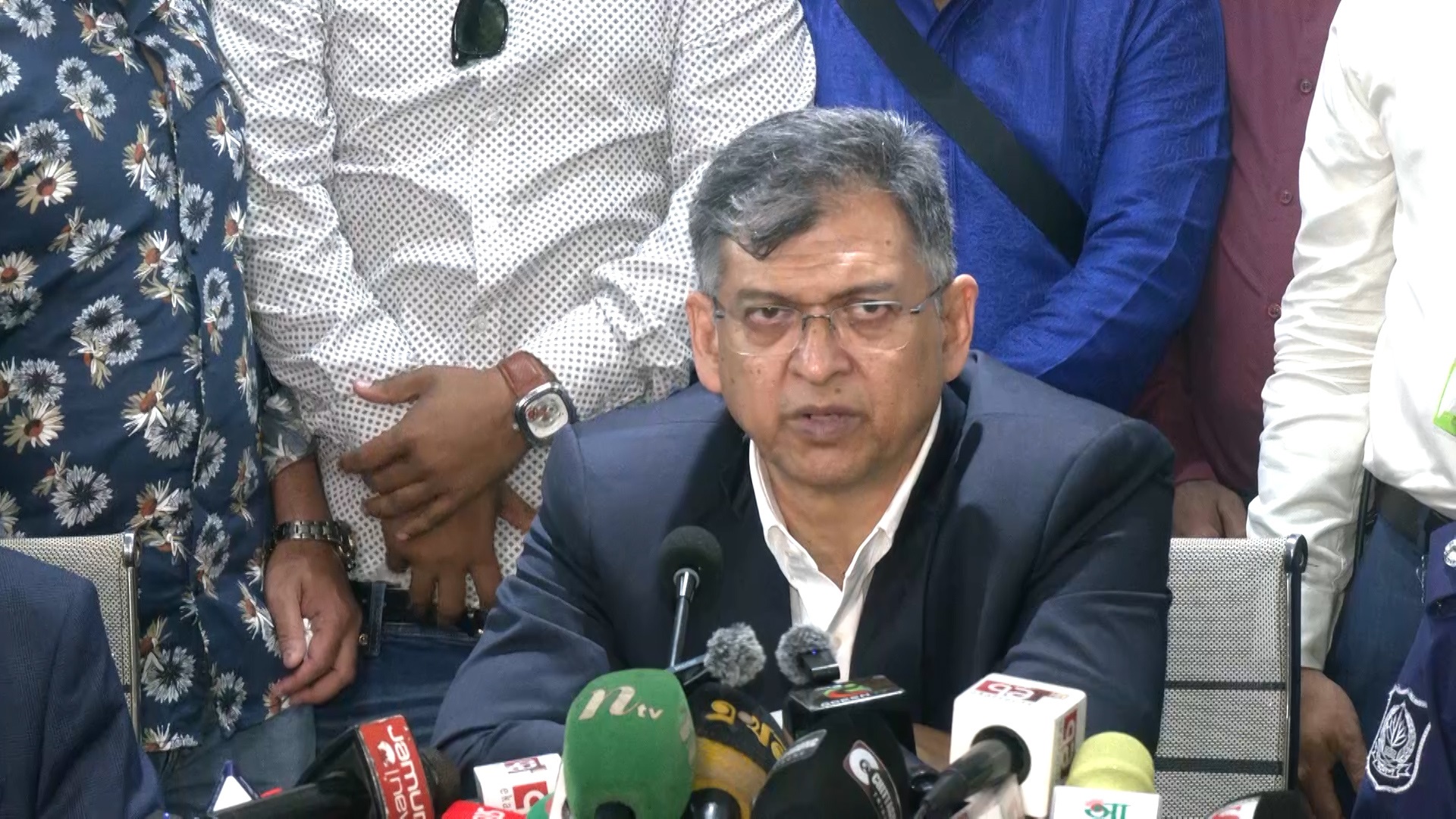 মাদক কারবারিদের তালিকা প্রকাশ করা হবে না: স্বরাষ্ট্রমন্ত্রী