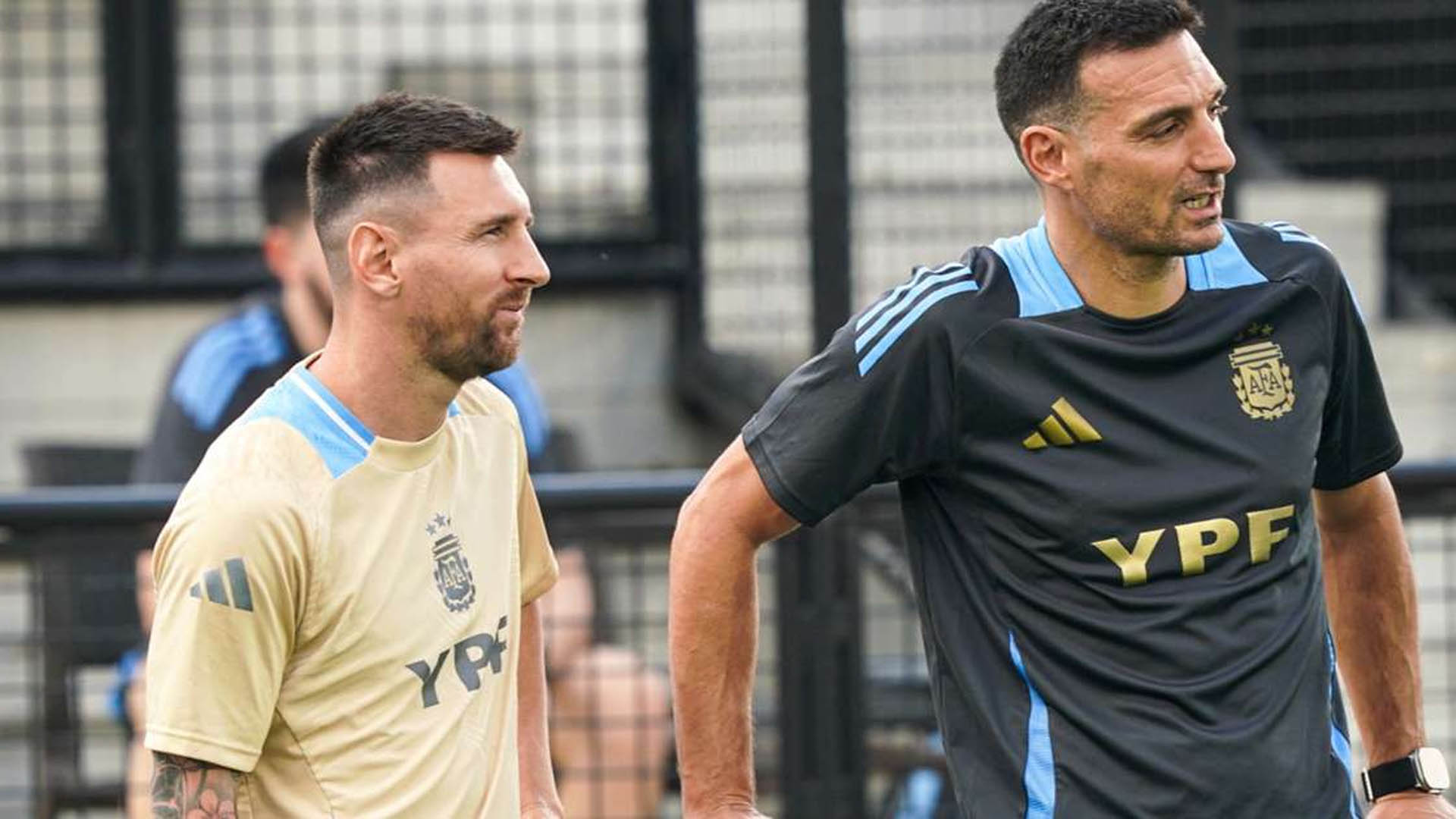 ফিফা বিশ্বকাপে মেসির খেলা এখনো অনিশ্চিত, বললেন স্ক্যালোনি