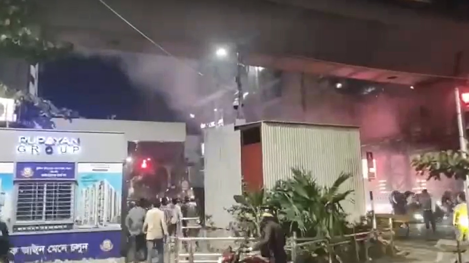 এনসিপি কার্যালয়ের সামনে ককটেল বিস্ফোরণ