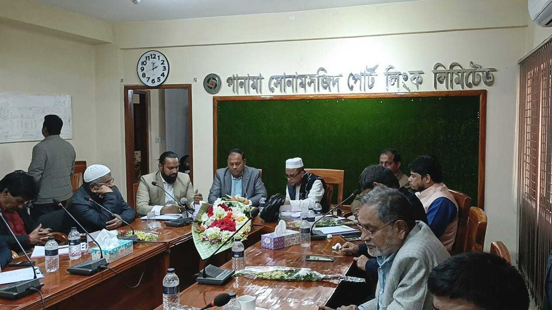 বাণিজ্য বাড়ানোর লক্ষ্যে বাংলাদেশ-ভারতের ব্যবসায়ীদের যৌথসভা