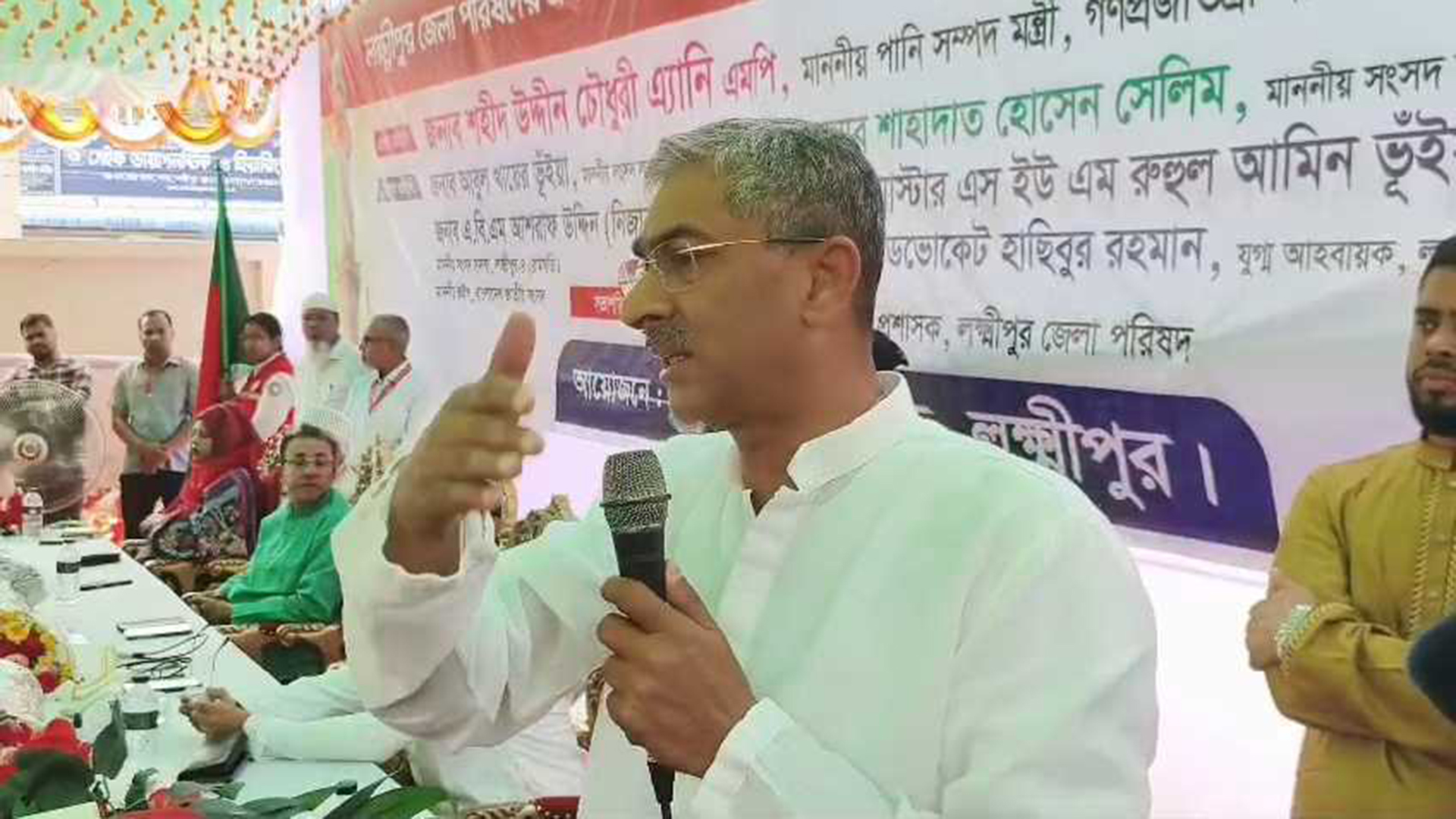 বিগত সরকারের আমলে মেগা প্রজেক্টের নামে মেগা দুর্নীতি হয়েছে: এ্যানি