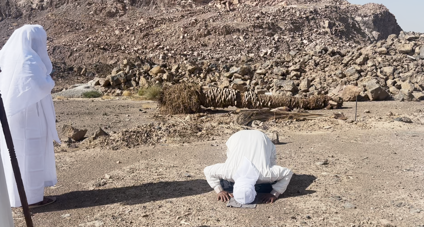হিজরত শেষে নবীজি শোকরানার সিজদাহ করেন যেখানে