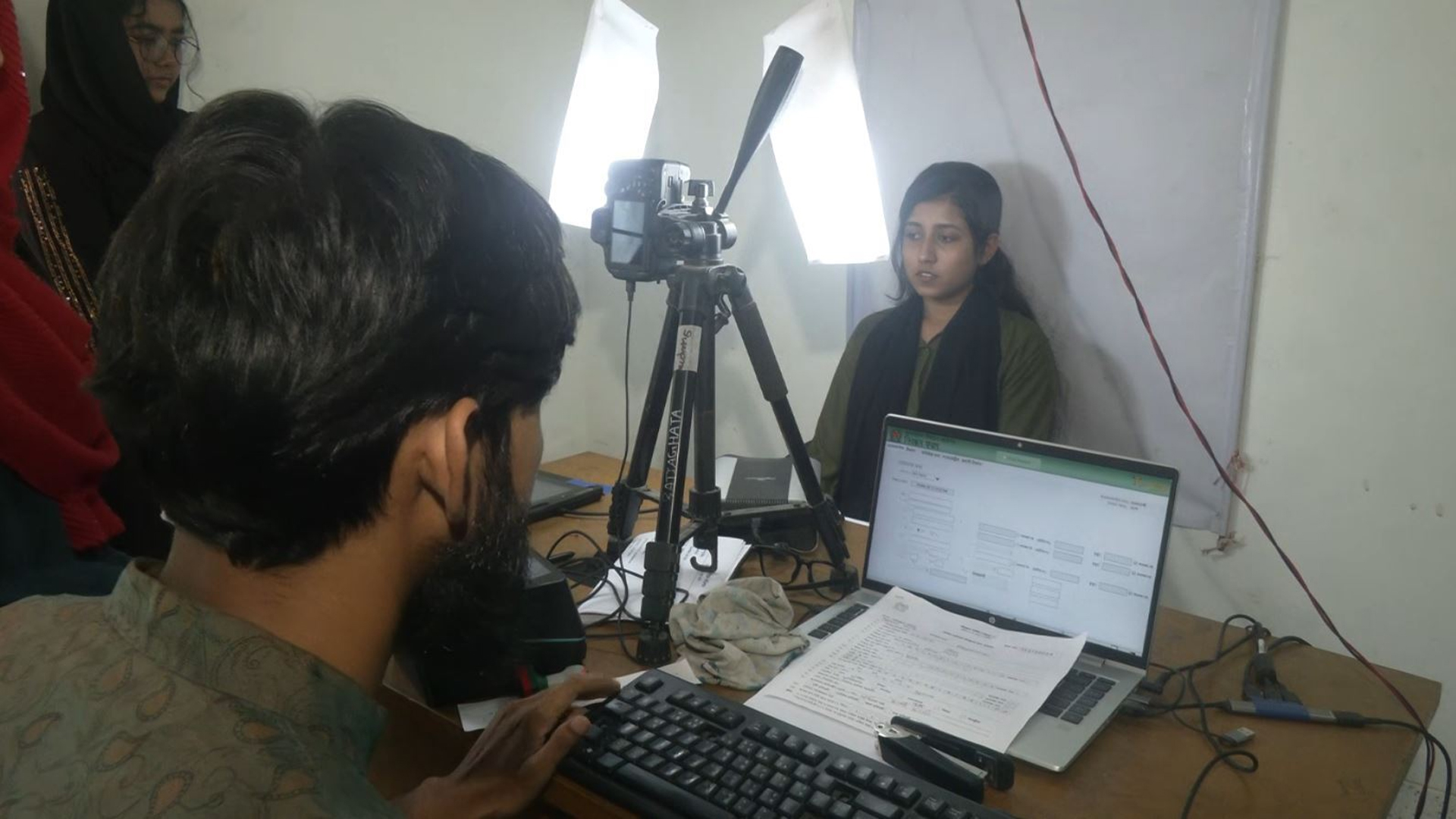 খুলনায় ভোটার বেড়েছে ৮৫ হাজার, এগিয়ে নারীরা