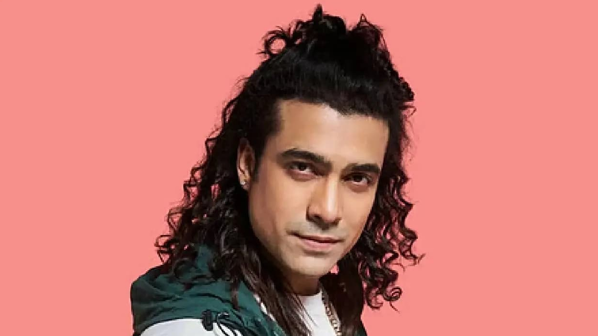 বিয়ে করেছেন জুবিন নটিয়াল, পাত্রী কে?