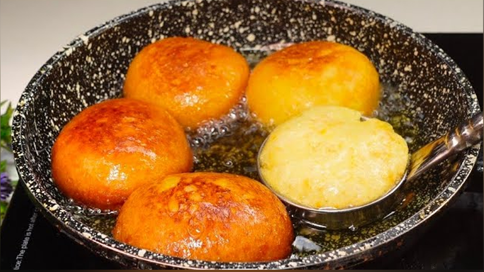 সকালের নাশতায় ঝটপট স্বাস্থ্যকর কী খাবার তৈরি করবেন?