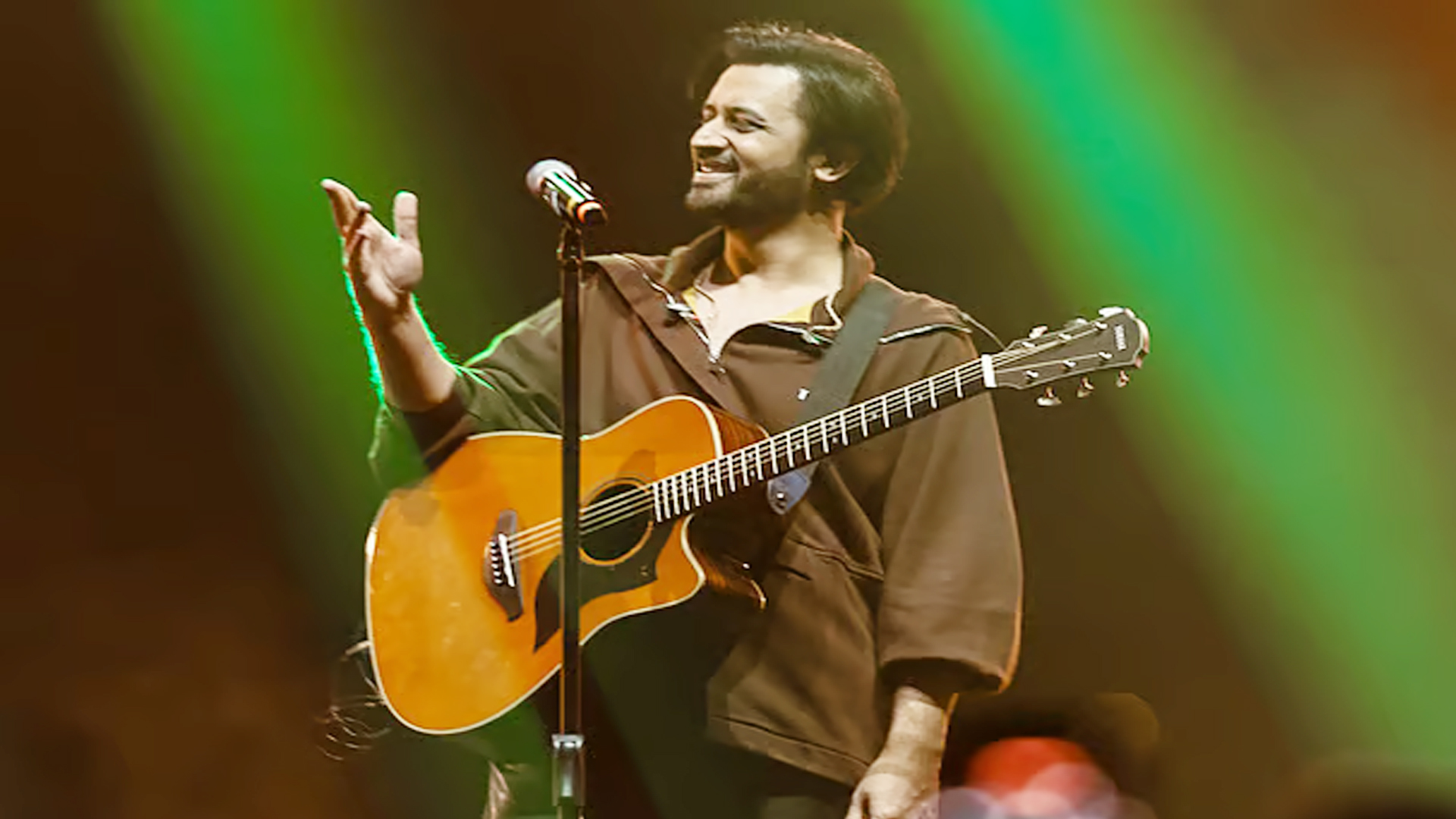 ‘গোপনে’ ঢাকায় একের পর এক আতিফের প্রাইভেট শো! - Bangla24.Top