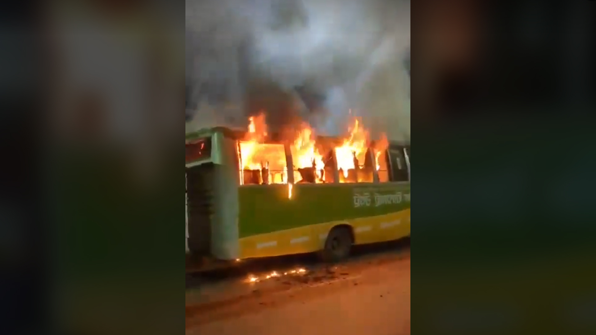 পল্লবীতে মধ্যরাতে বাসে আগুন