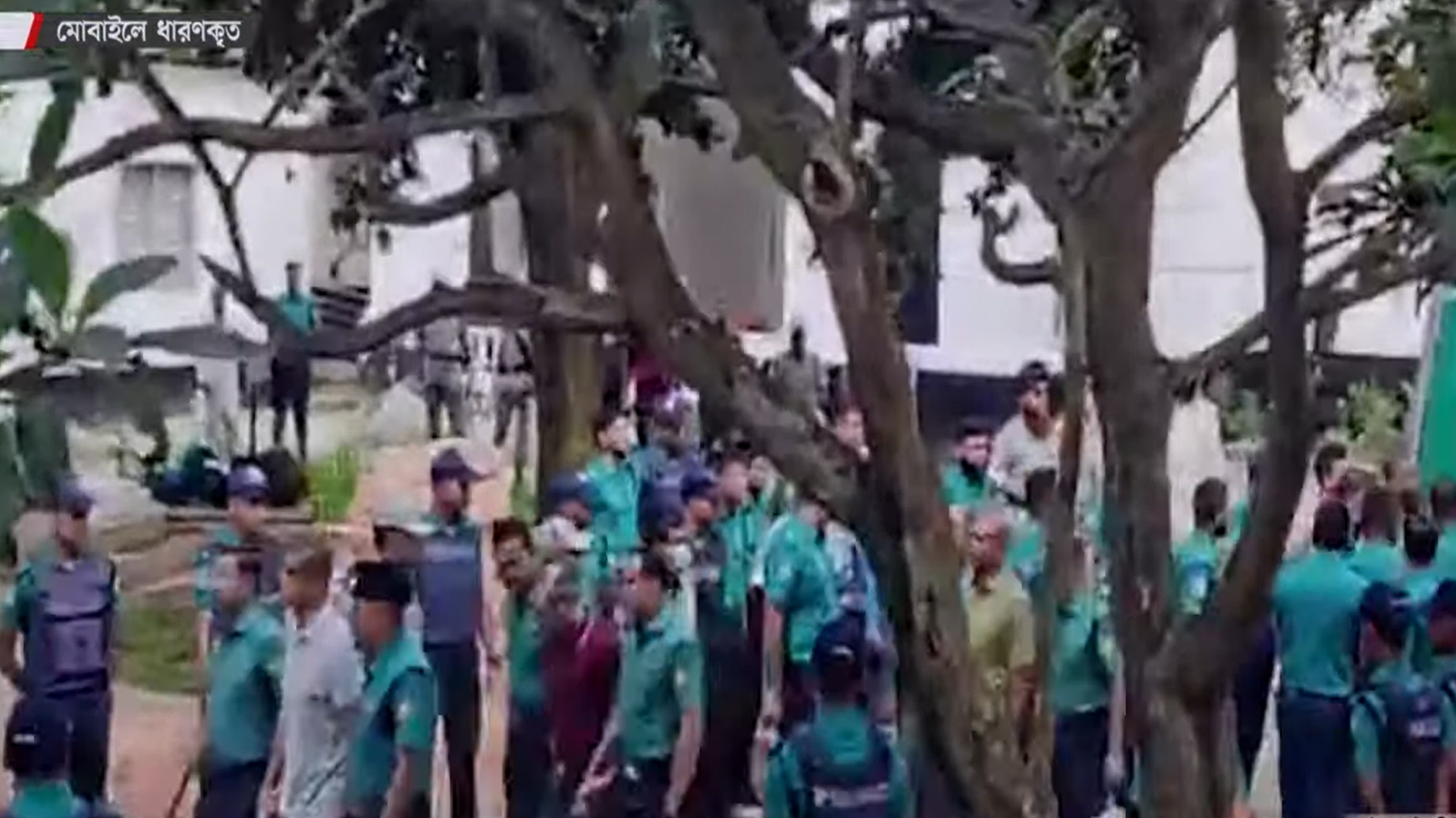 গুমের মামলায় হেফাজতে থাকা ১৫ সেনা কর্মকর্তা ট্রাইব্যুনালে