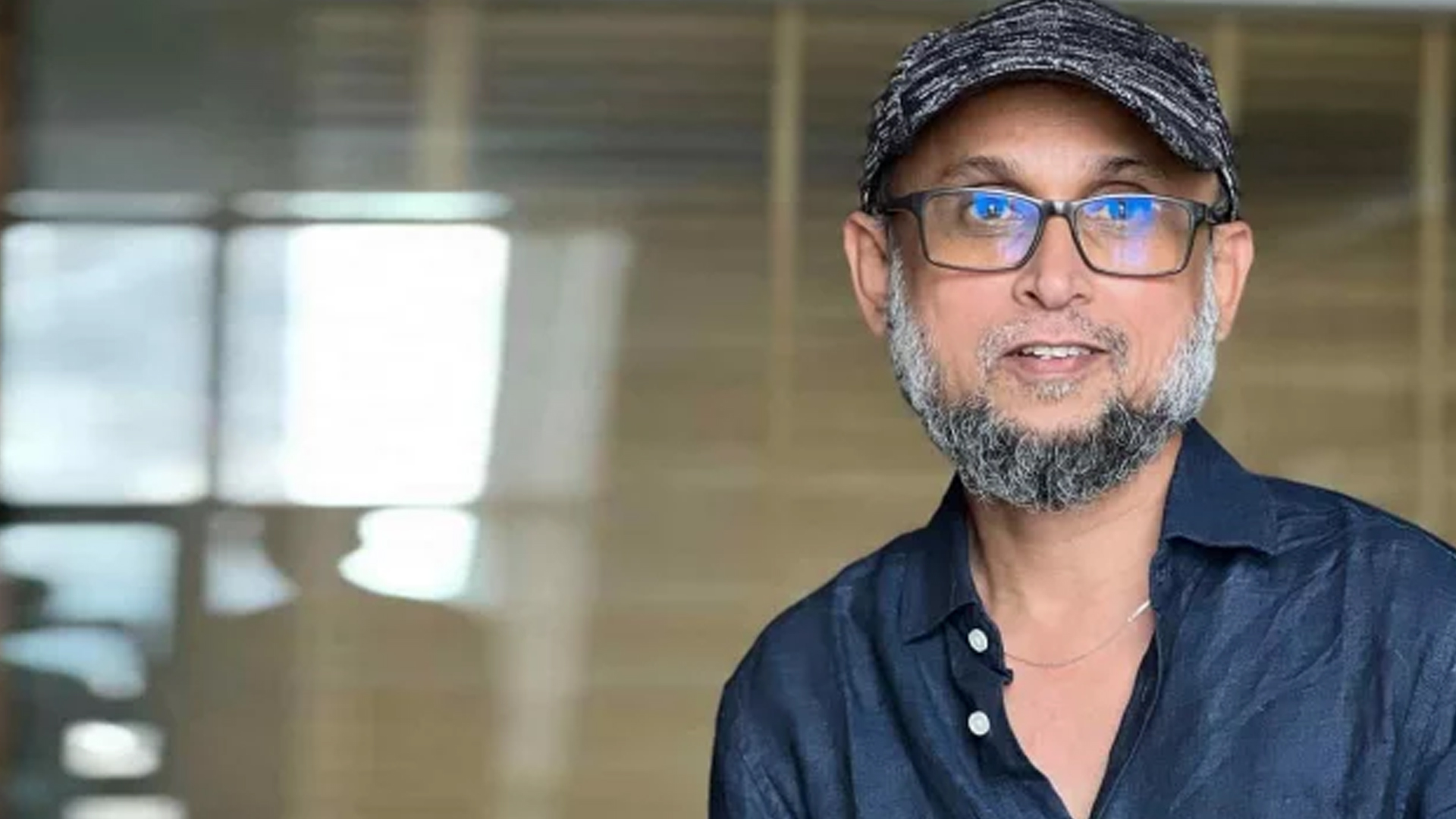 Avtobusda dumbalar video