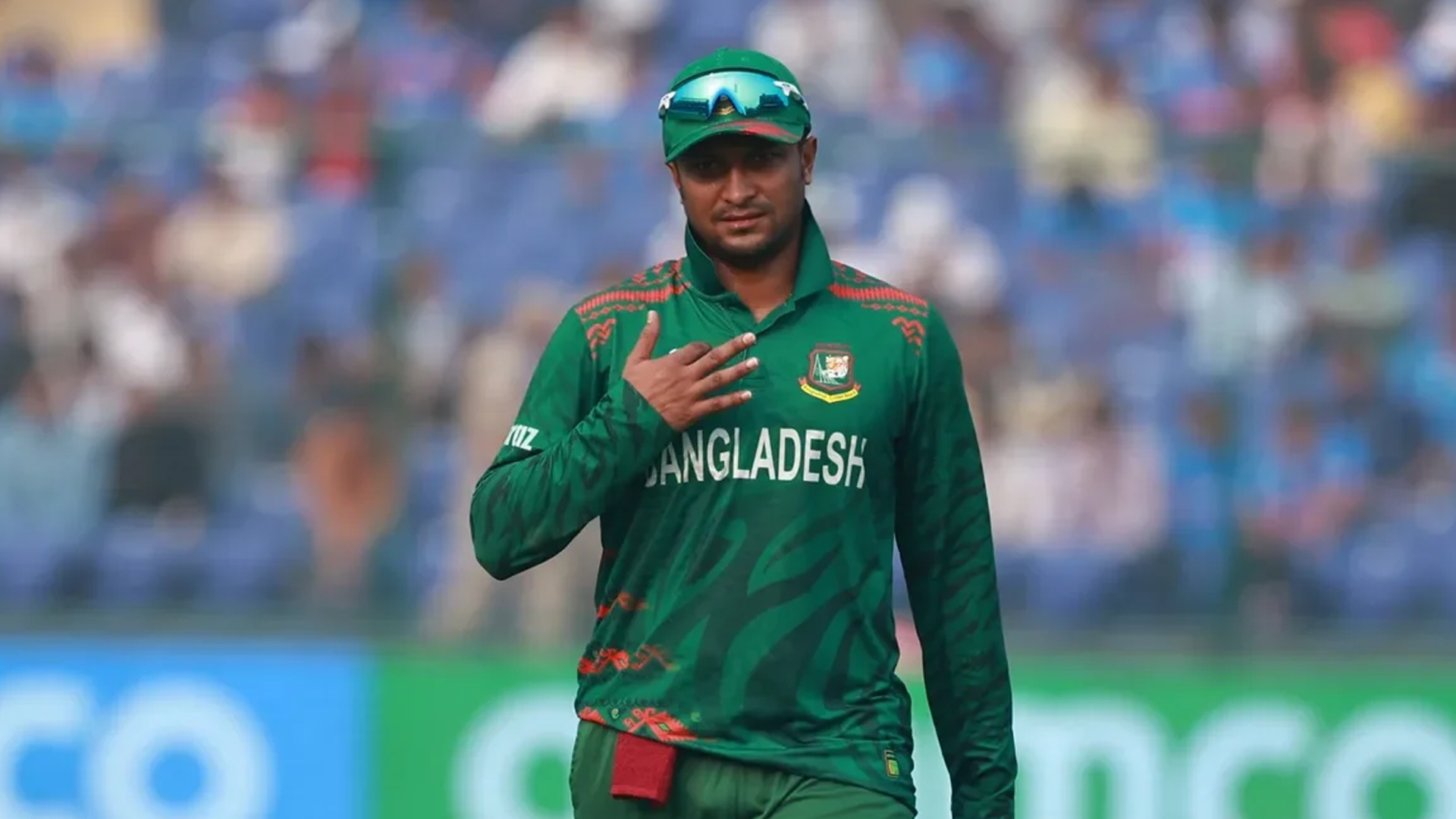 বিমান বিধ্বস্তের ঘটনায় আবেগঘন বার্তা সাকিবের