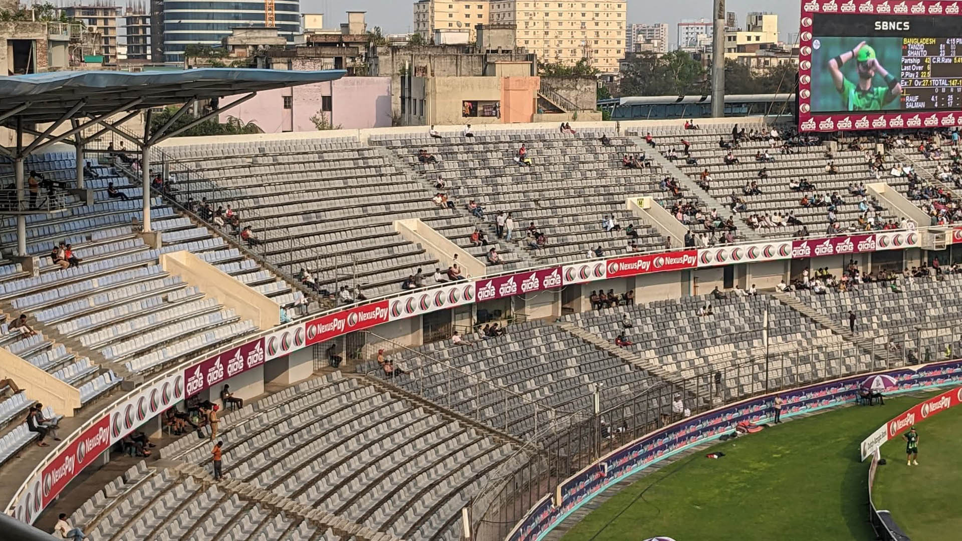 সিরিজ নির্ধারণী ম্যাচেও মিরপুরের গ্যালারি ফাঁকা, নেপথ্যে কী?