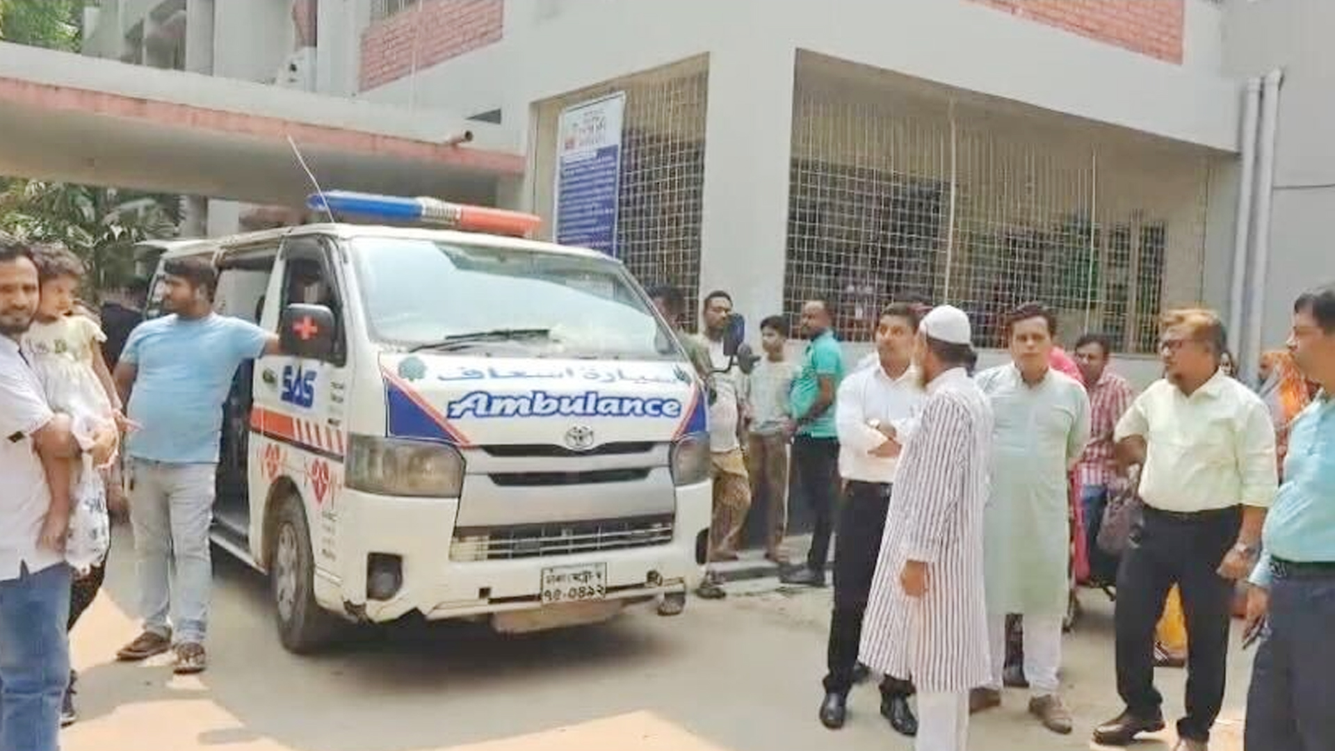 গাজীপুরে স্কুলে যাওয়ার পথে গাড়িচাপায় শিক্ষিকা নিহত