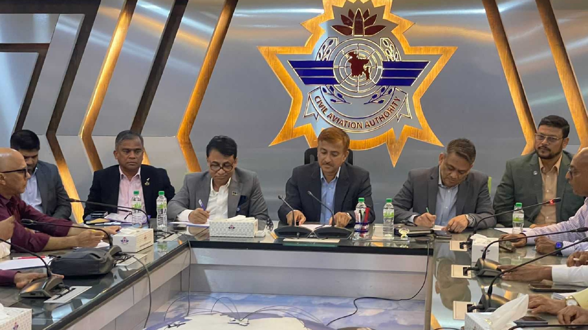 দেশের বিমানবন্দরগুলোতে নিরাপত্তা জোরদার, যা বলছেন বেবিচক চেয়ারম্যান