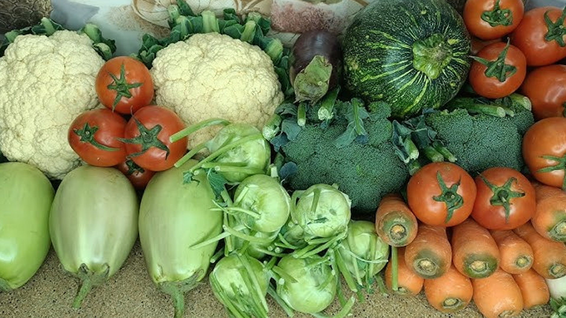 শীতকালীন এই ৪ সবজি খেলেই বিপদে পড়বেন যারা