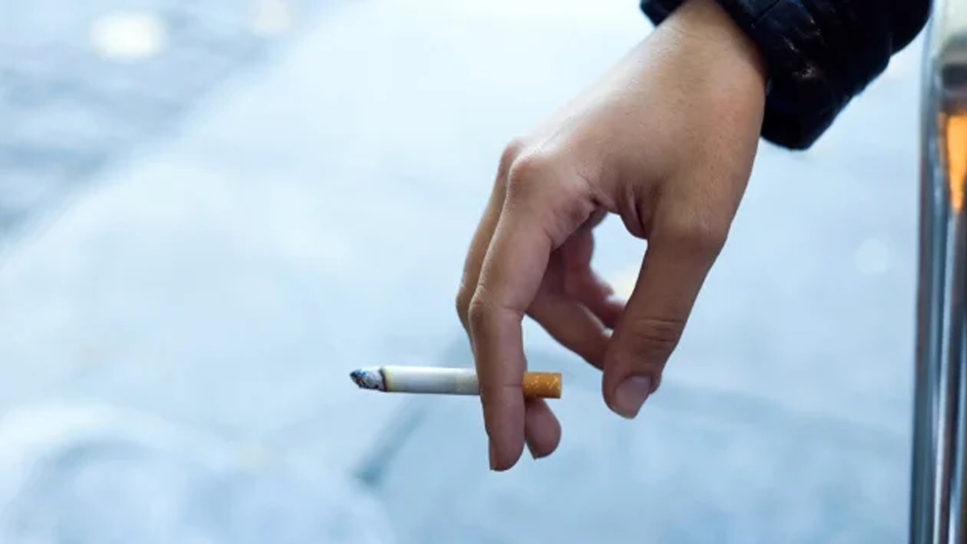 ইফতারের পর ধূমপান করলে যেসব বিপদ ঘটে শরীরে