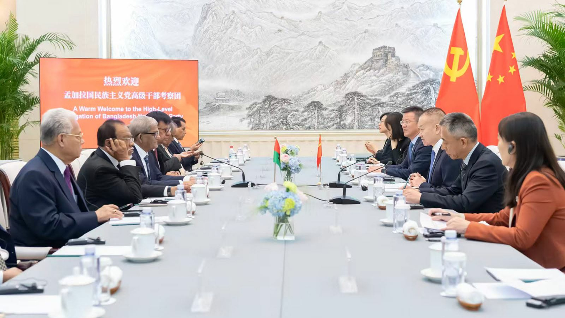 বেইজিংয়ে চীনের ভাইস প্রেসিডেন্টের সঙ্গে মির্জা ফখরুলের বৈঠক