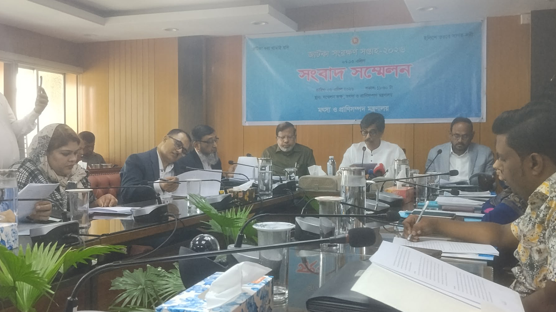 ভারতে ইলিশ পাঠানোর বিষয়ে যা বললেন মন্ত্রী