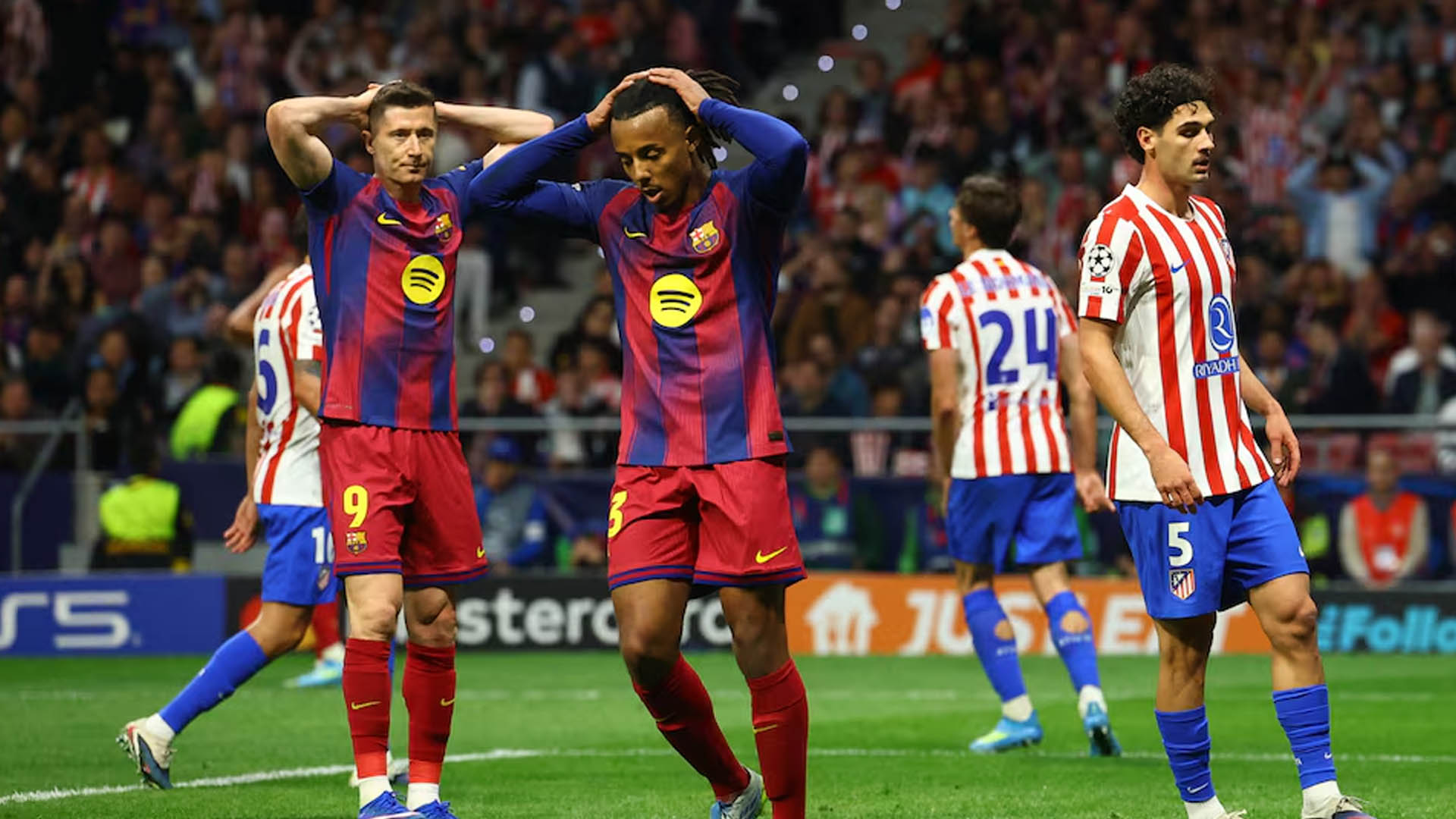 রেফারির বিরুদ্ধে ফের অভিযোগ করবে বার্সেলোনা