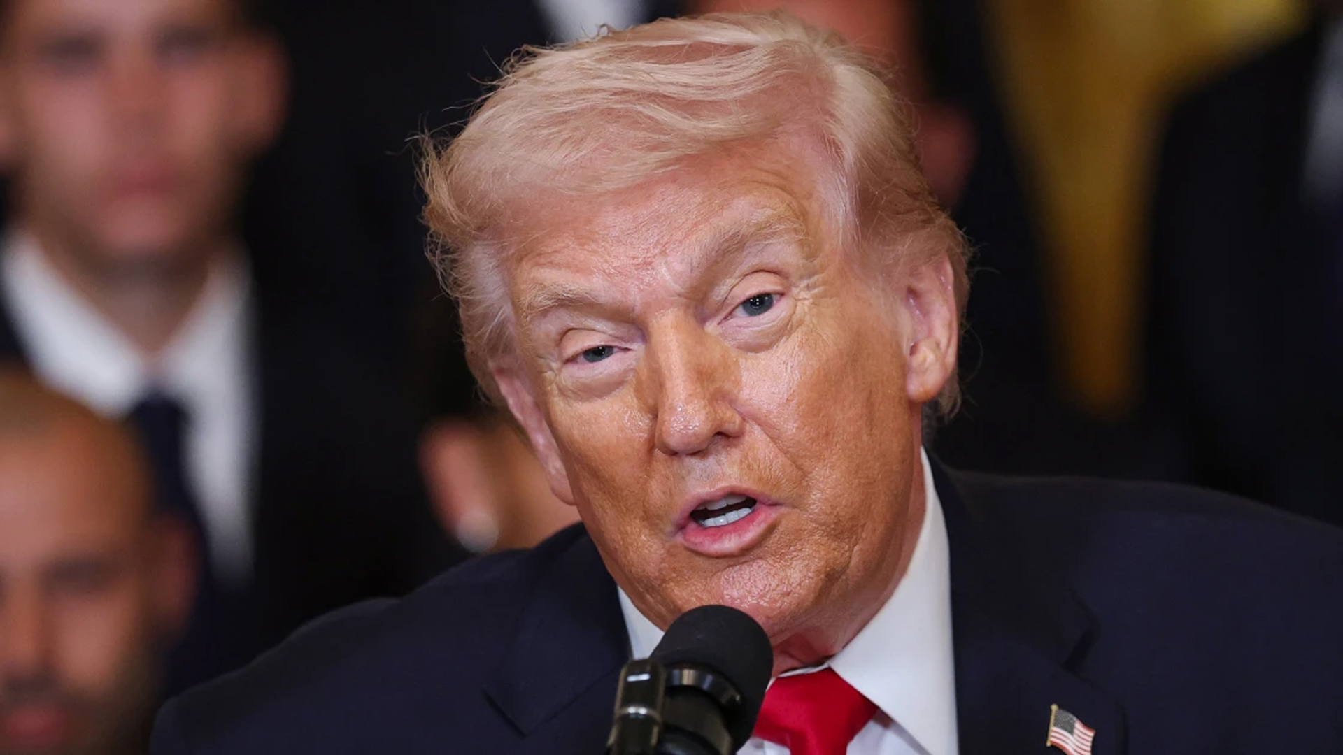 ইরানে ‘স্থল হামলা’ নিয়ে যে বার্তা ট্রাম্পের