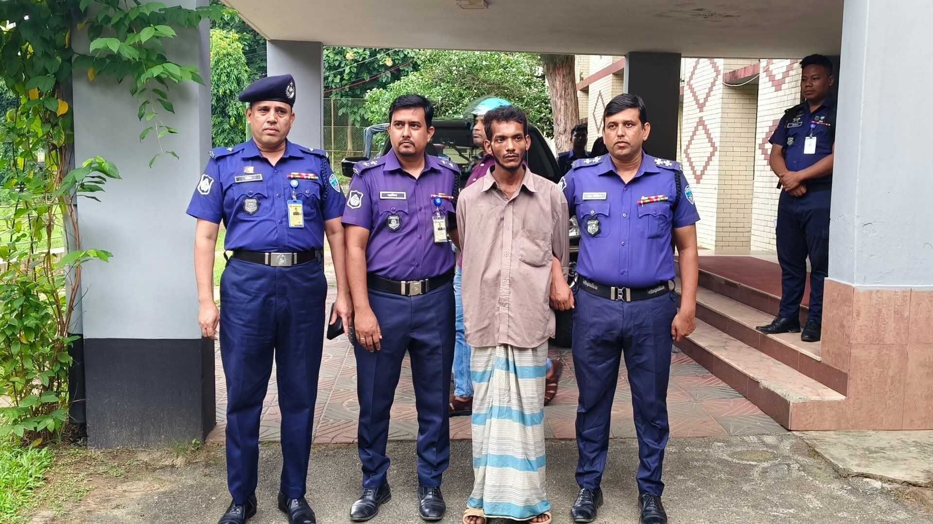 খাগড়াছড়িতে আলোচিত মা–মেয়ে হত্যাকাণ্ডে ভাতিজা গ্রেফতার